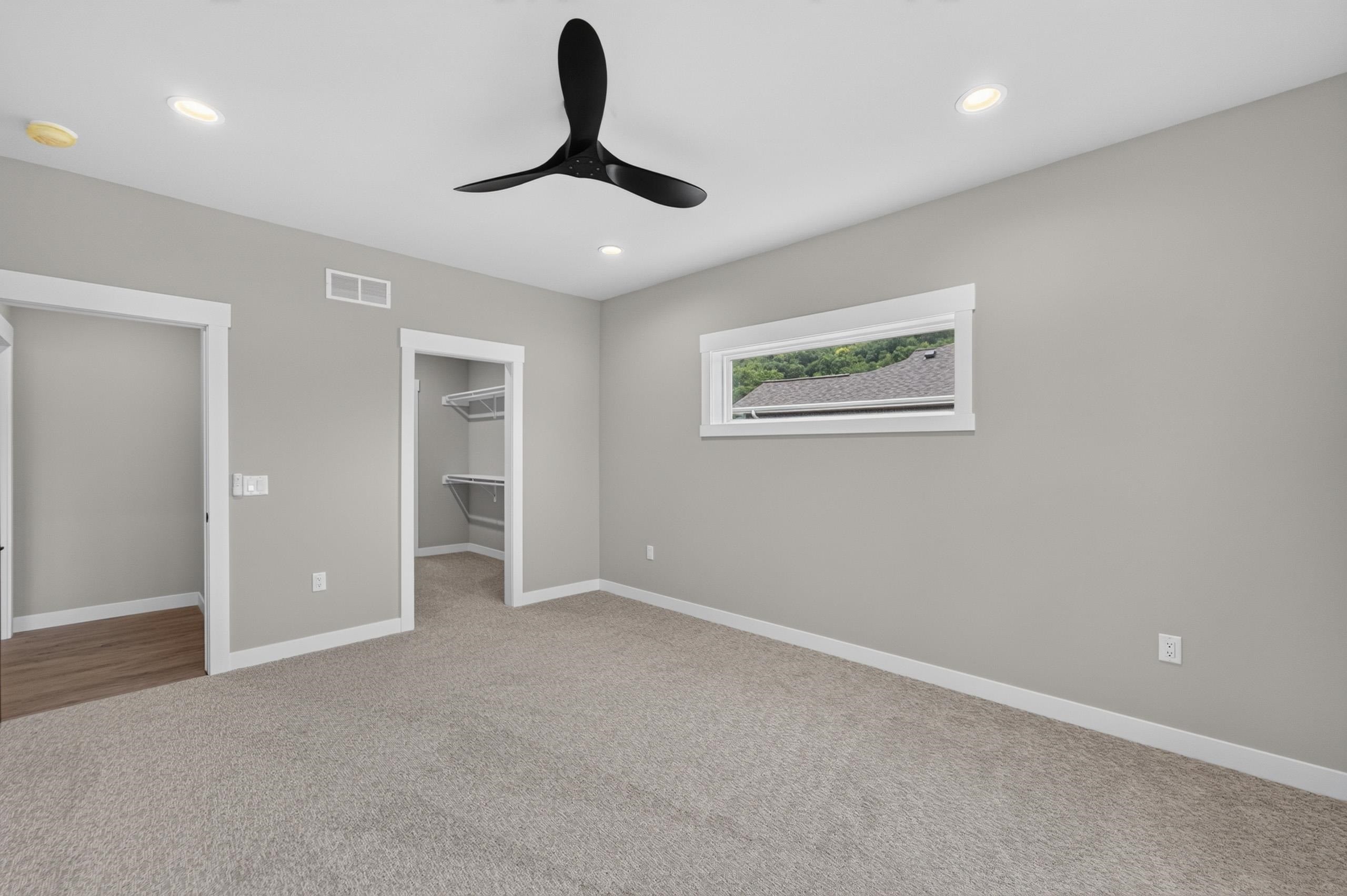 1769 Woodford Road