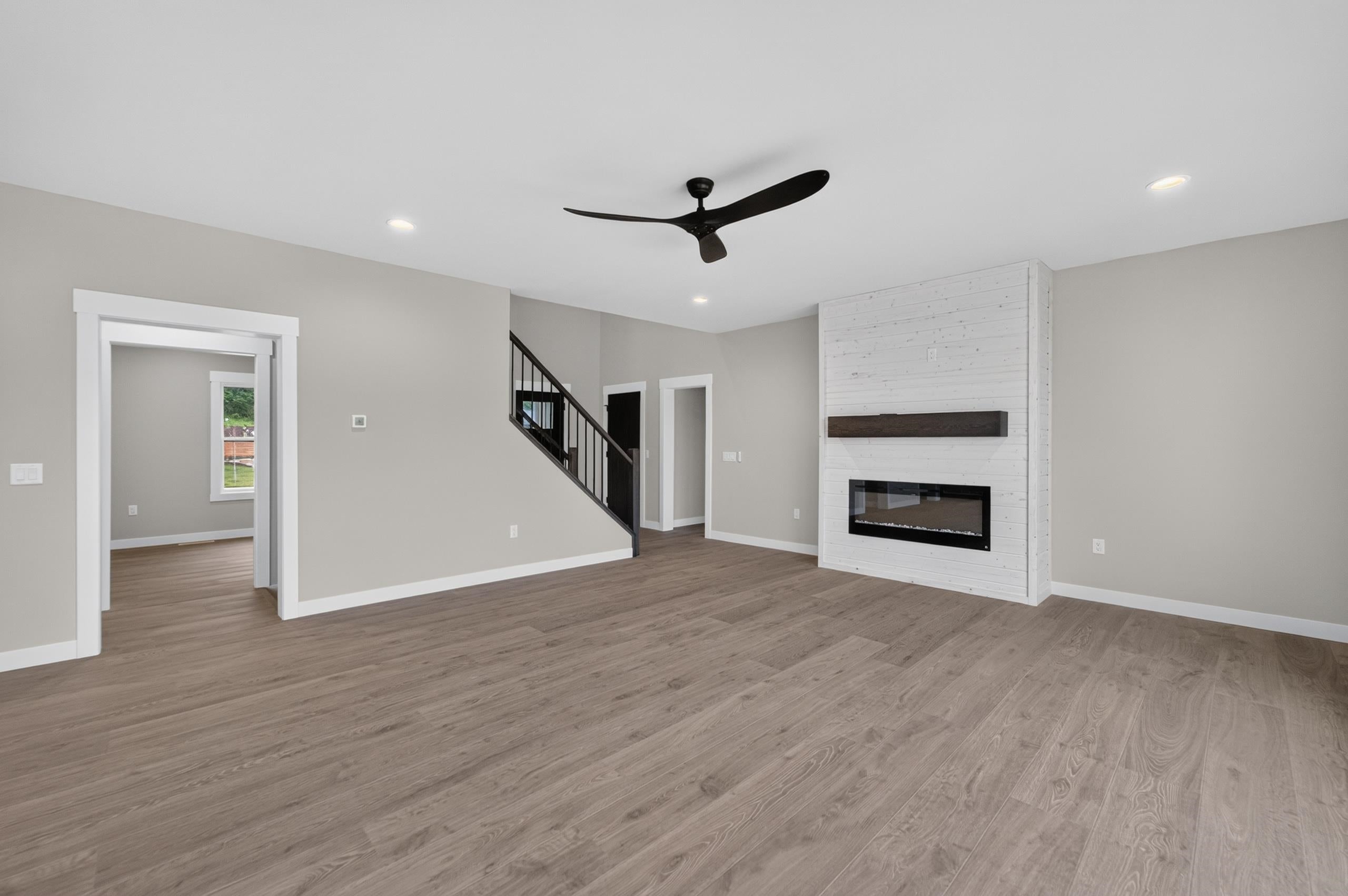1769 Woodford Road