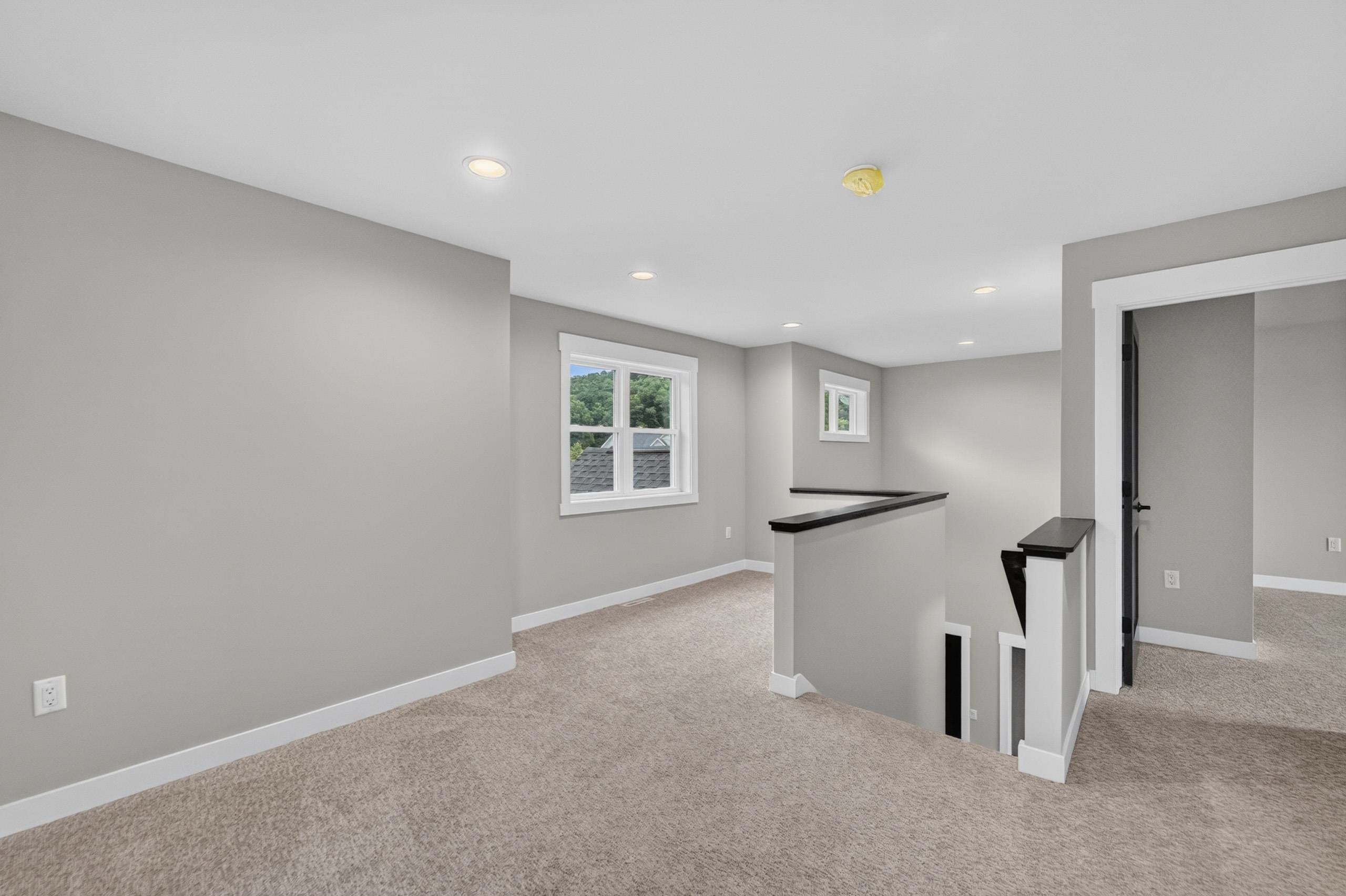 1769 Woodford Road