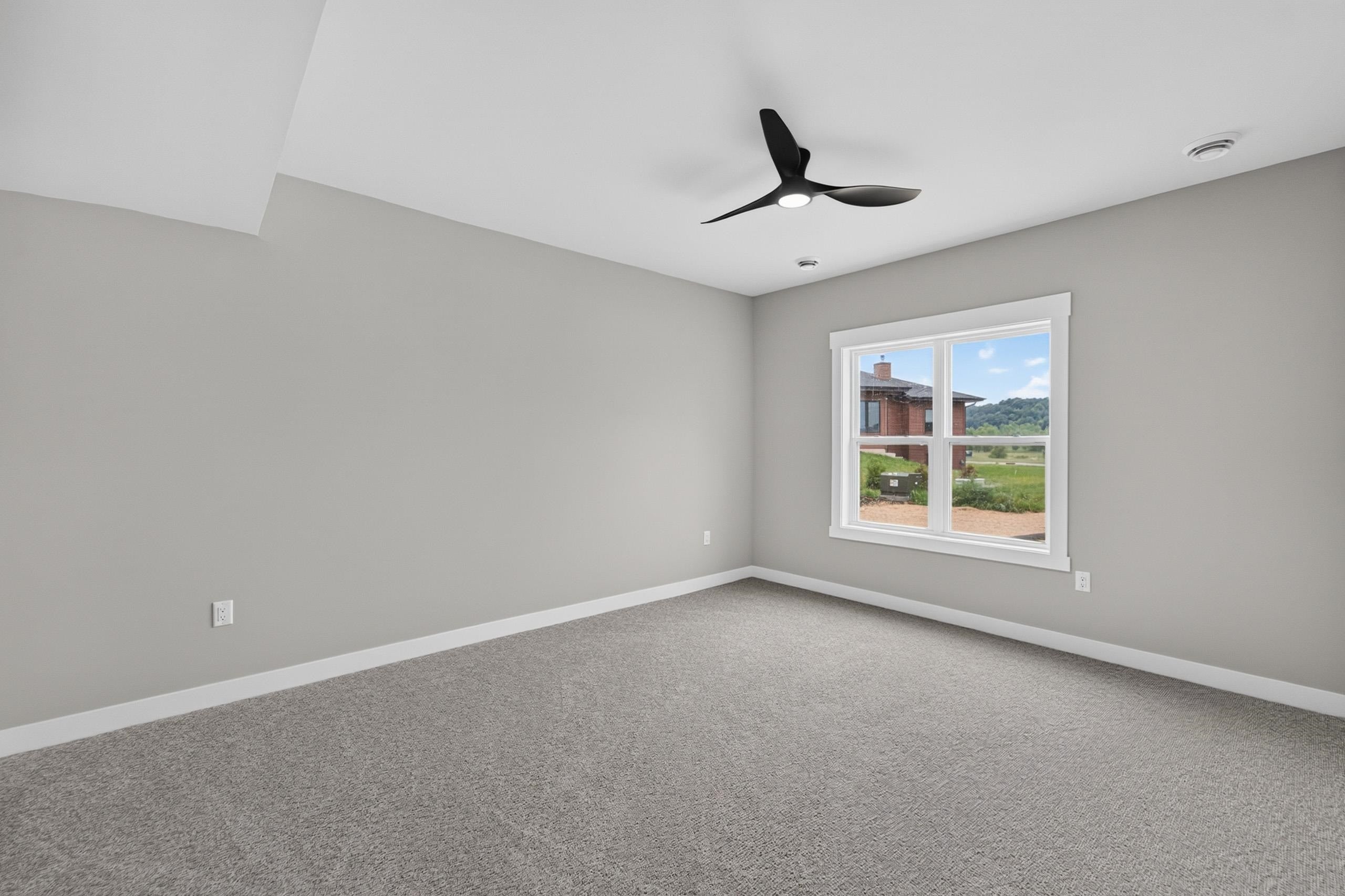 1769 Woodford Road