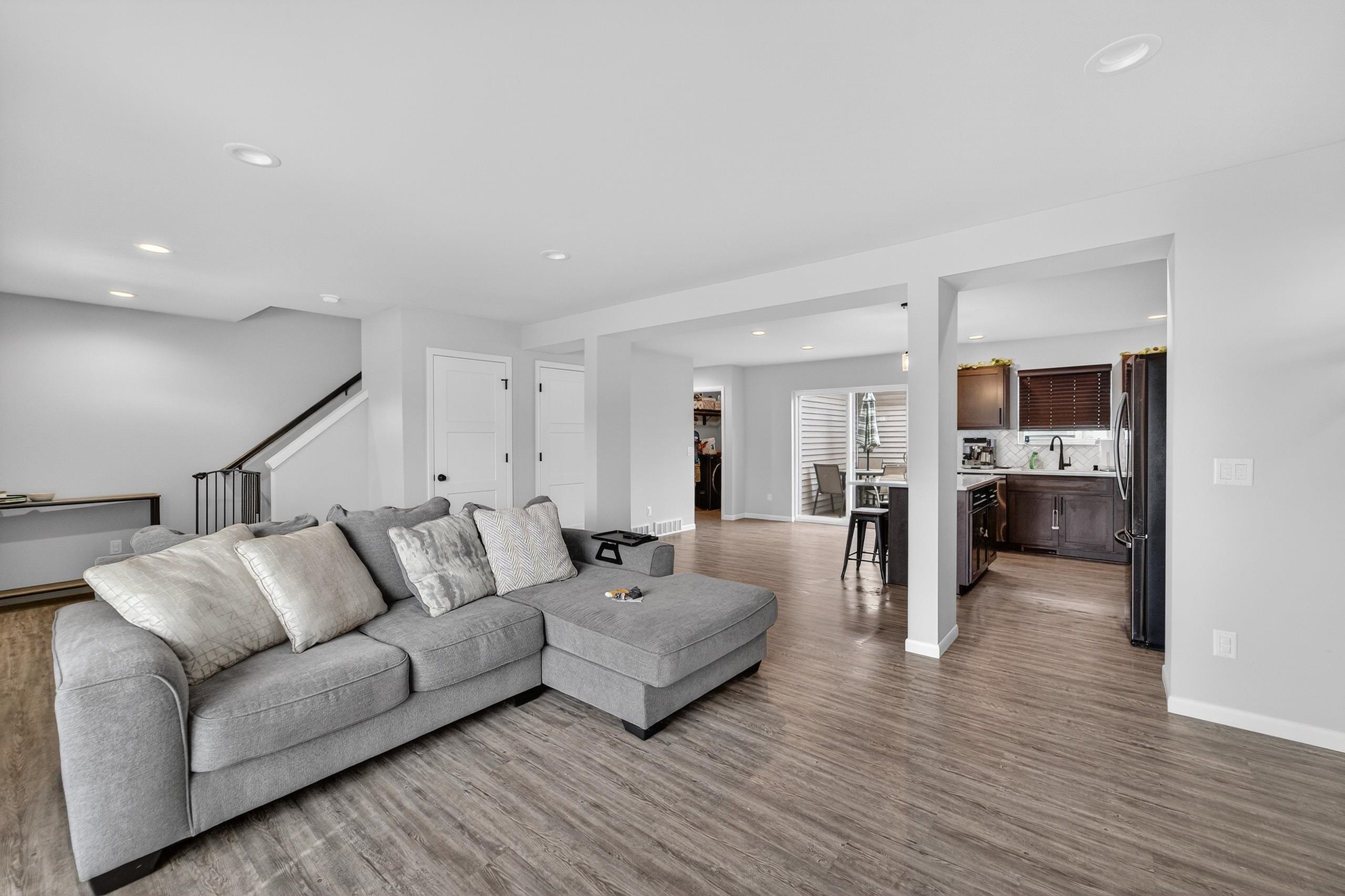 6144 Stoney Oak Lane