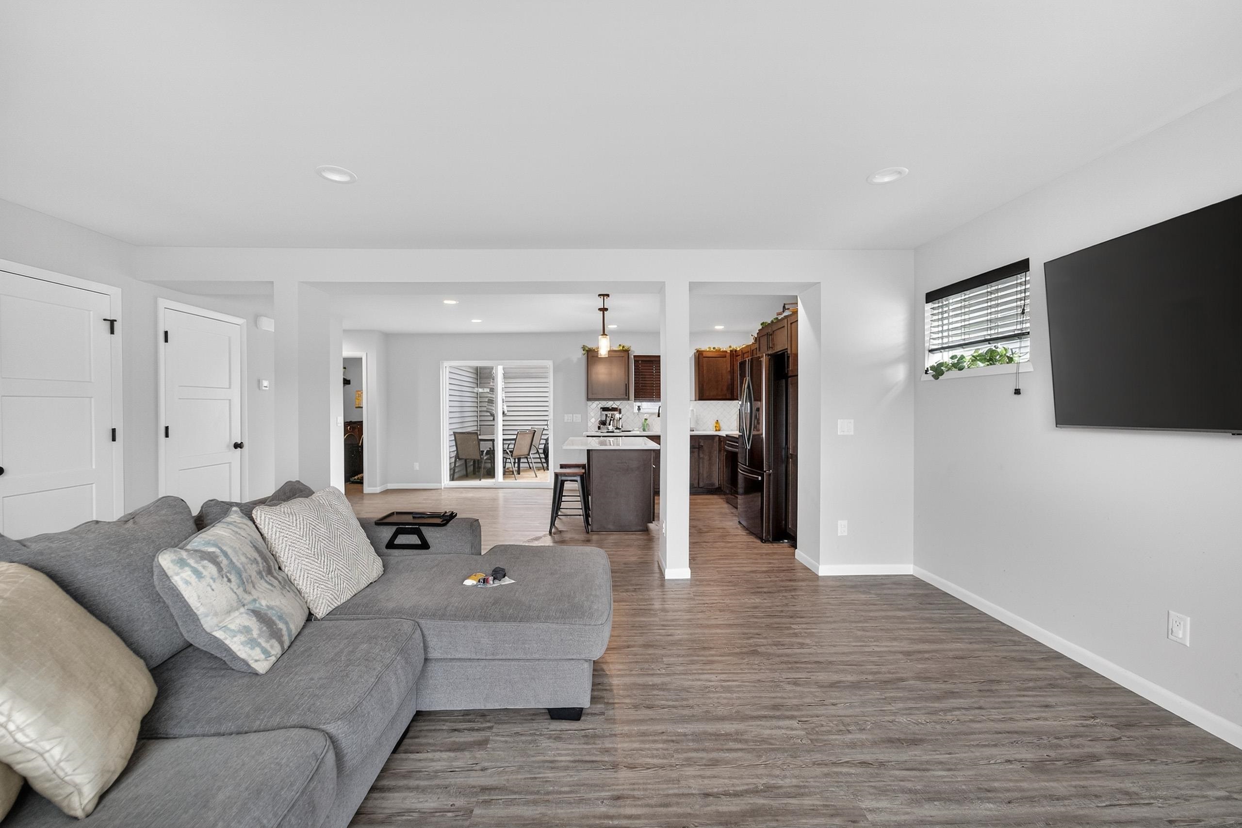 6144 Stoney Oak Lane