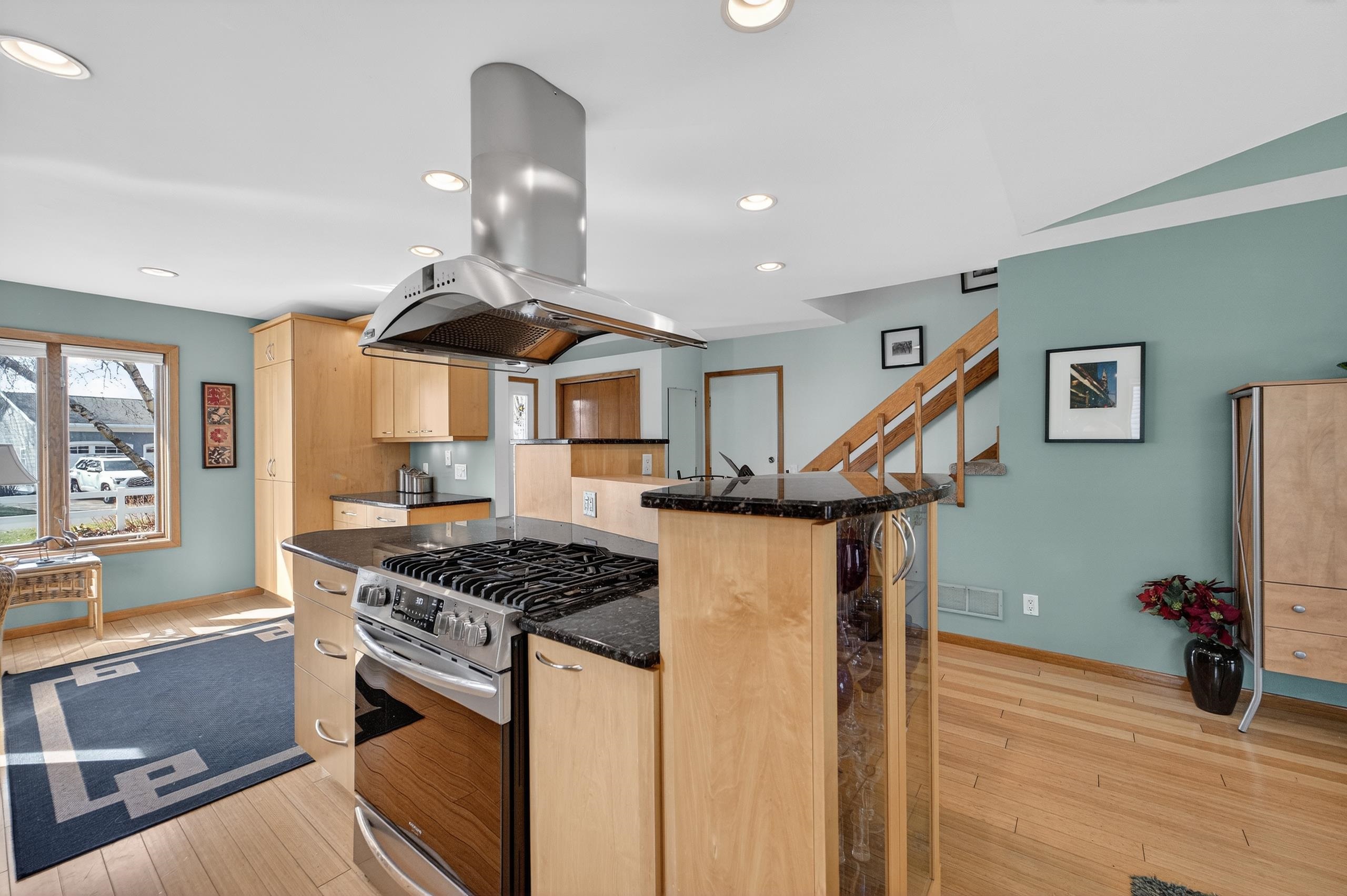 5316 Lighthouse Bay Drive