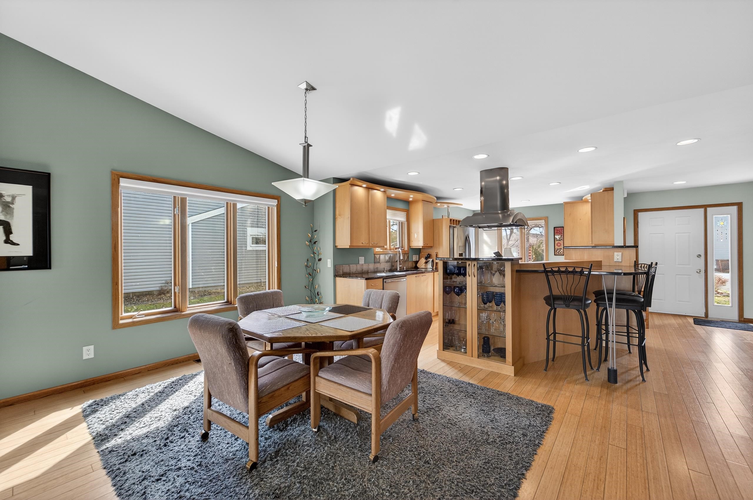 5316 Lighthouse Bay Drive