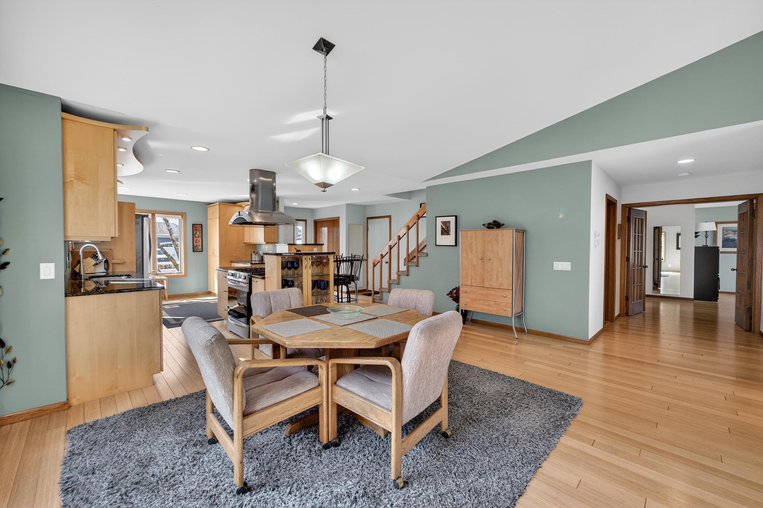 5316 Lighthouse Bay Drive