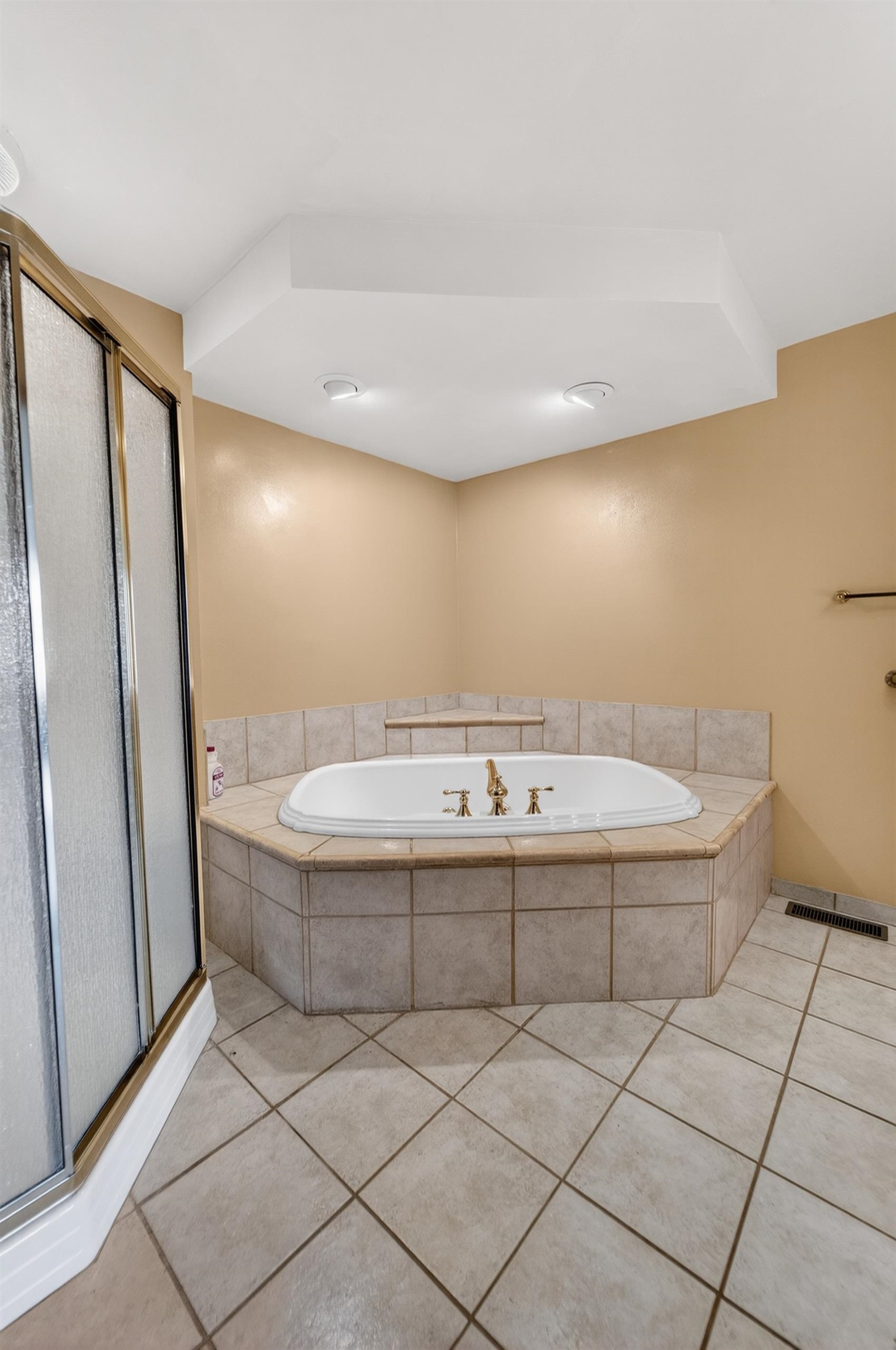 5316 Lighthouse Bay Drive