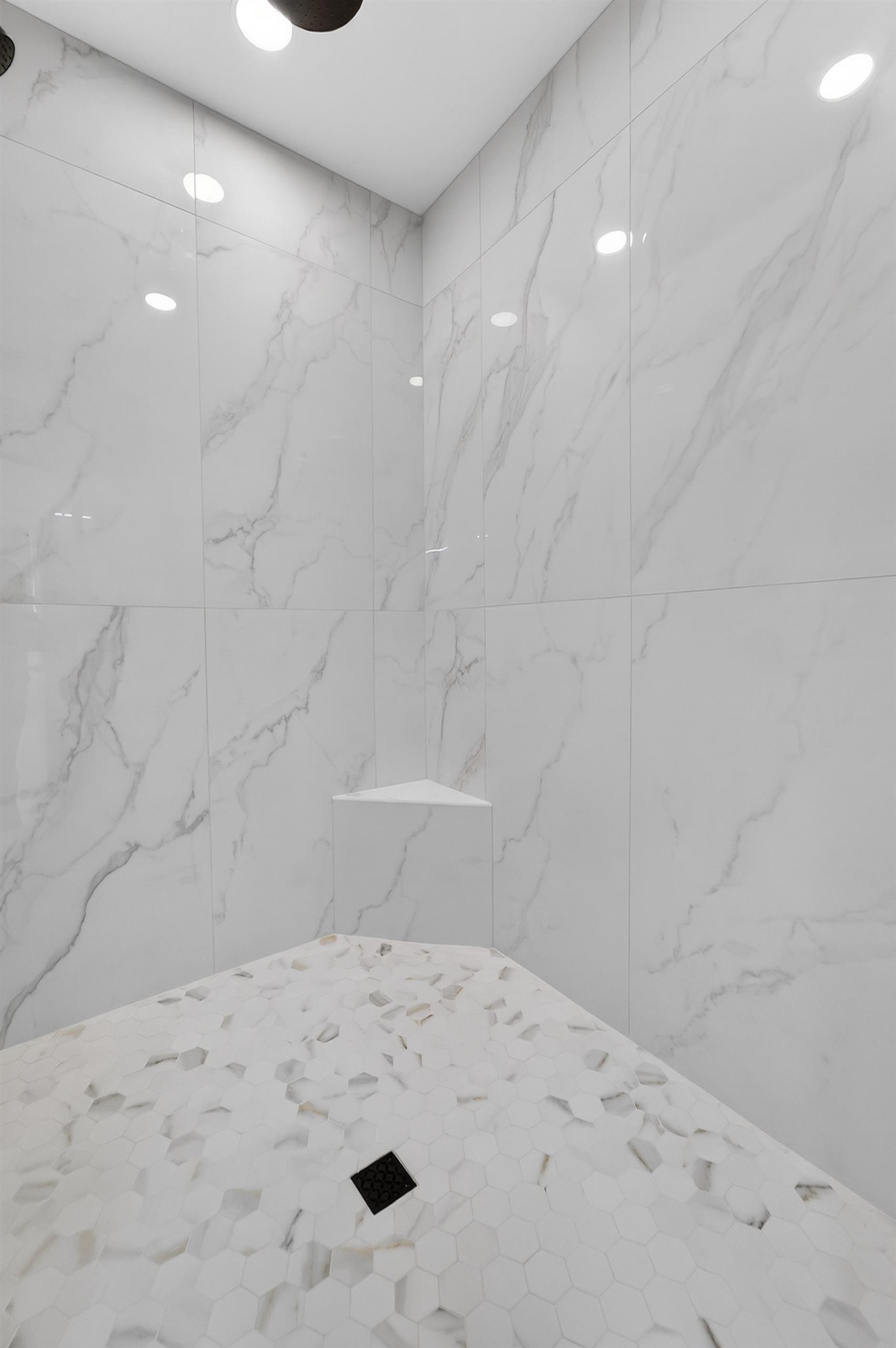 6249 Ronald Reagan Drive