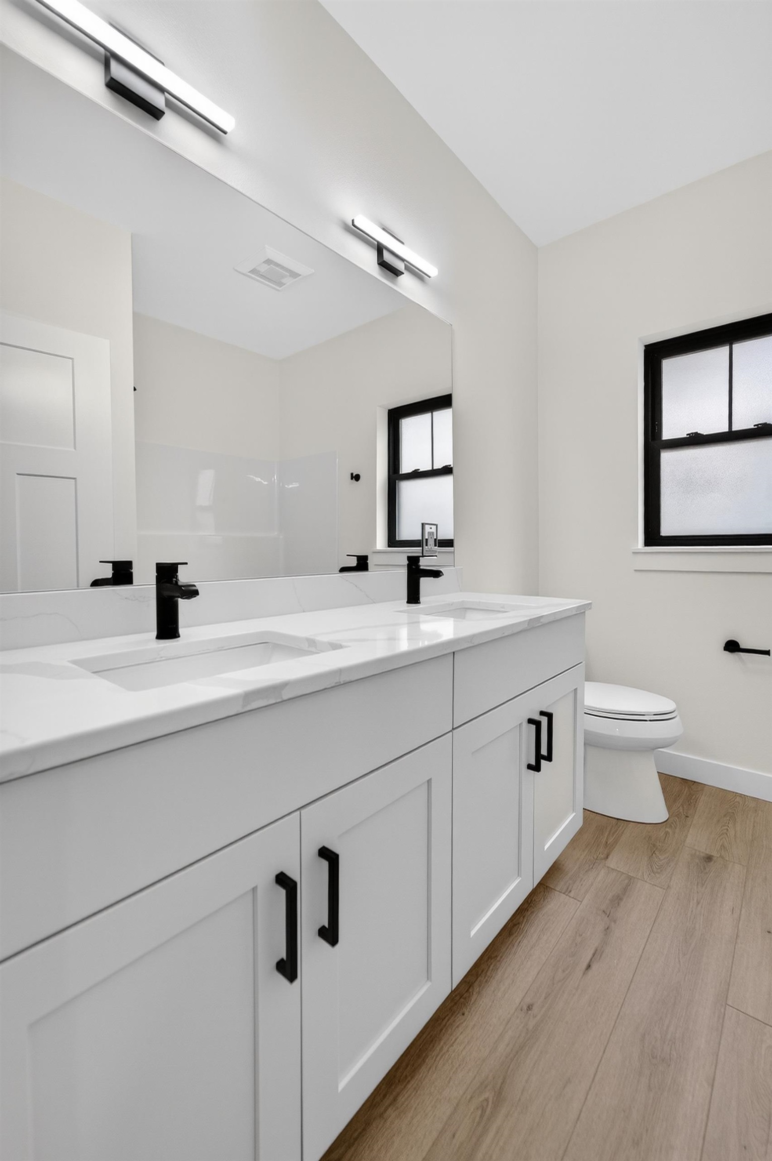 6249 Ronald Reagan Drive