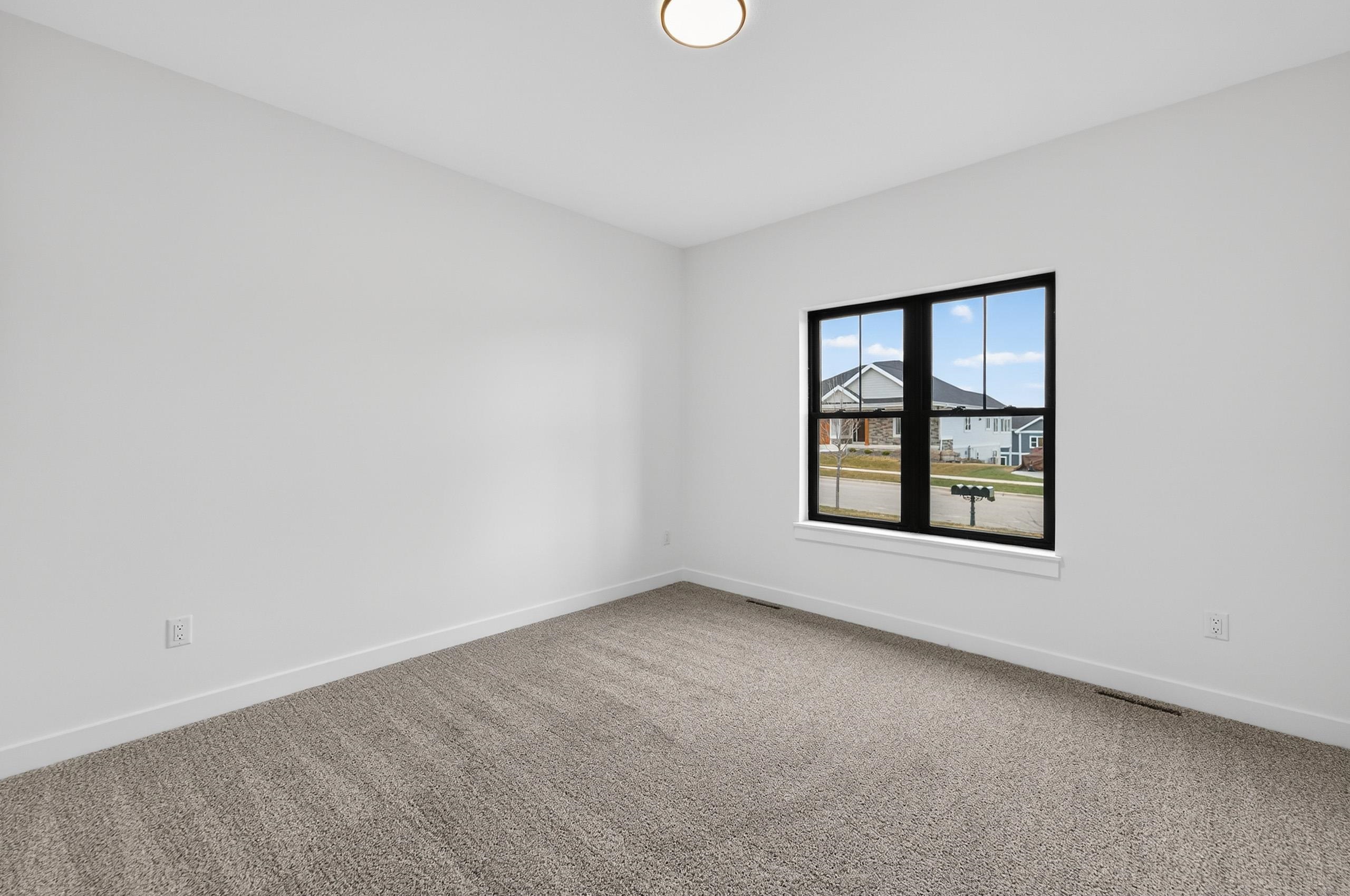 6249 Ronald Reagan Drive