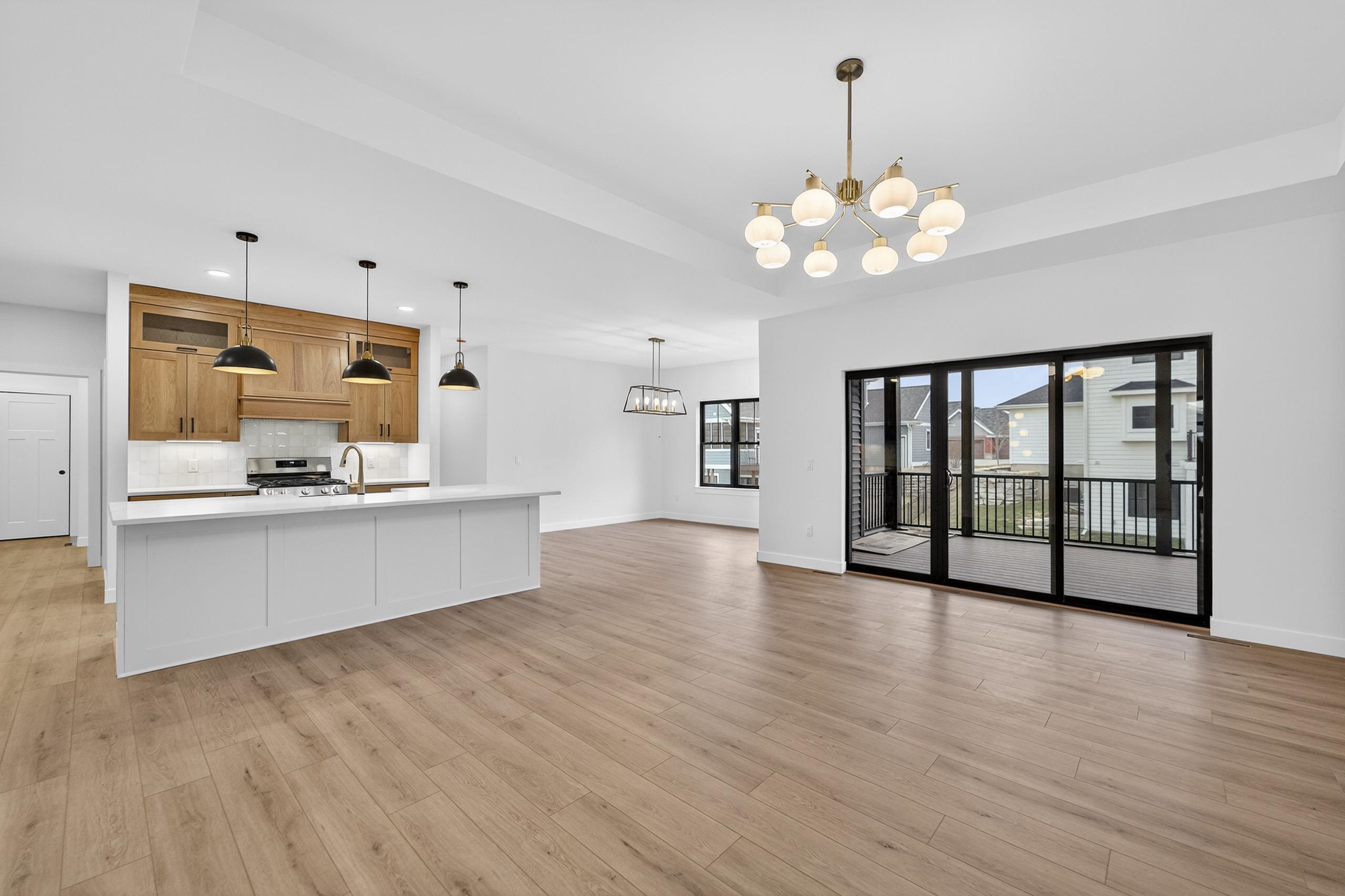 6249 Ronald Reagan Drive