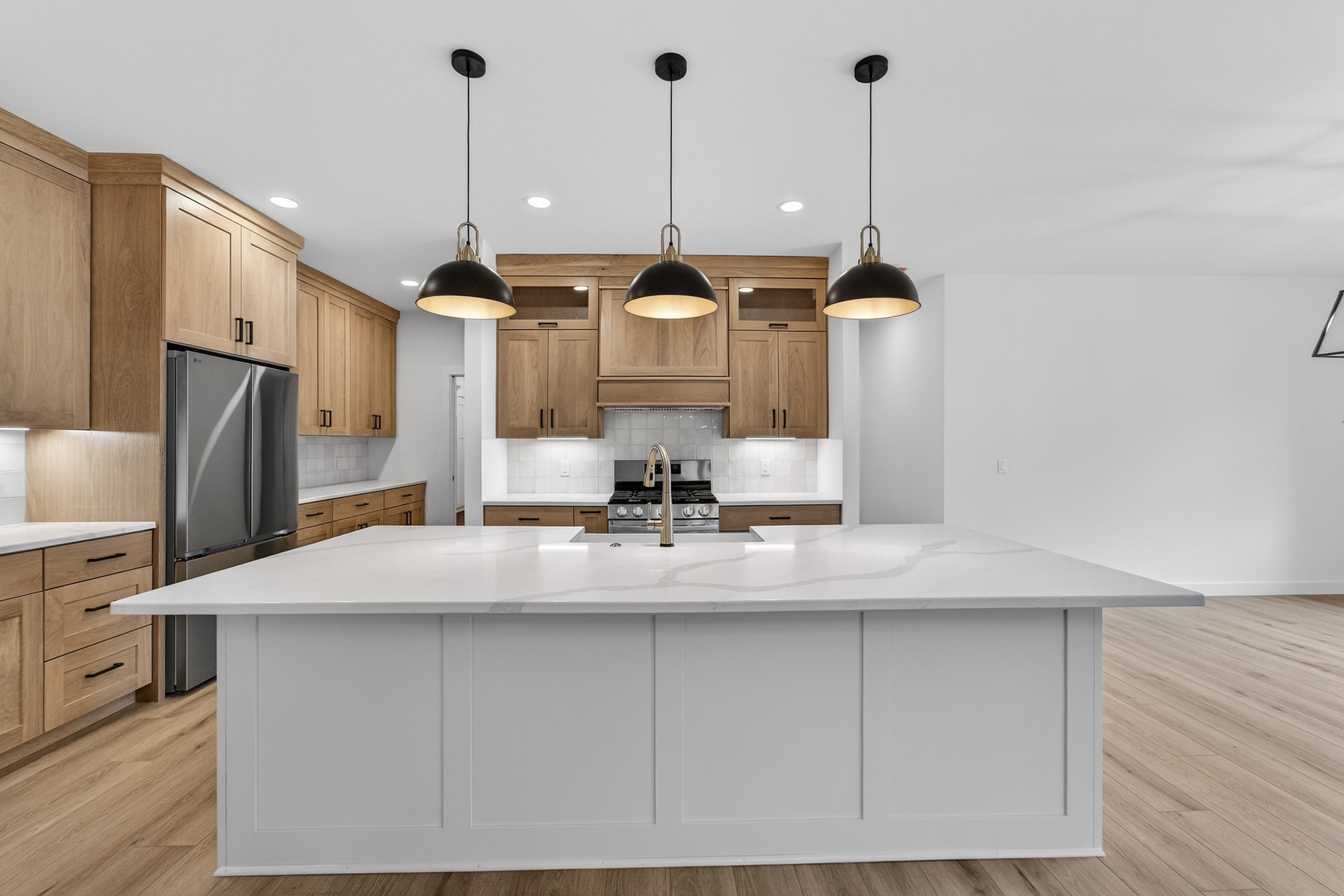 6249 Ronald Reagan Drive