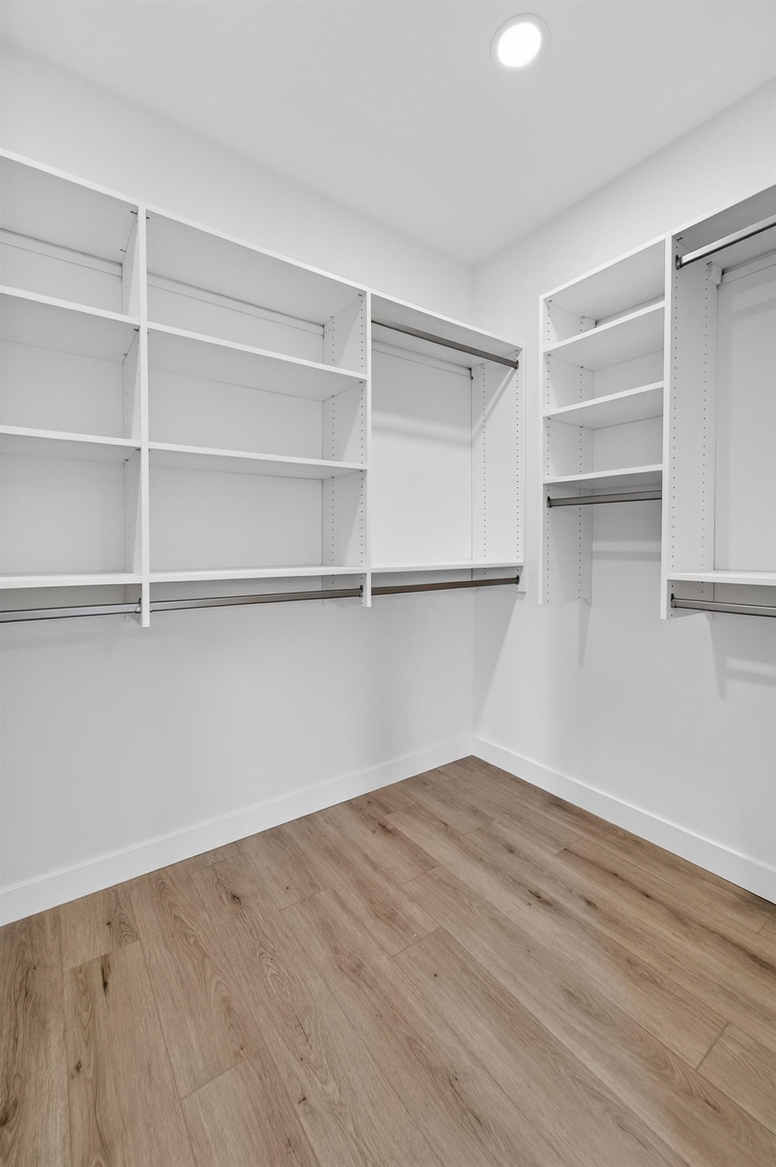 6249 Ronald Reagan Drive