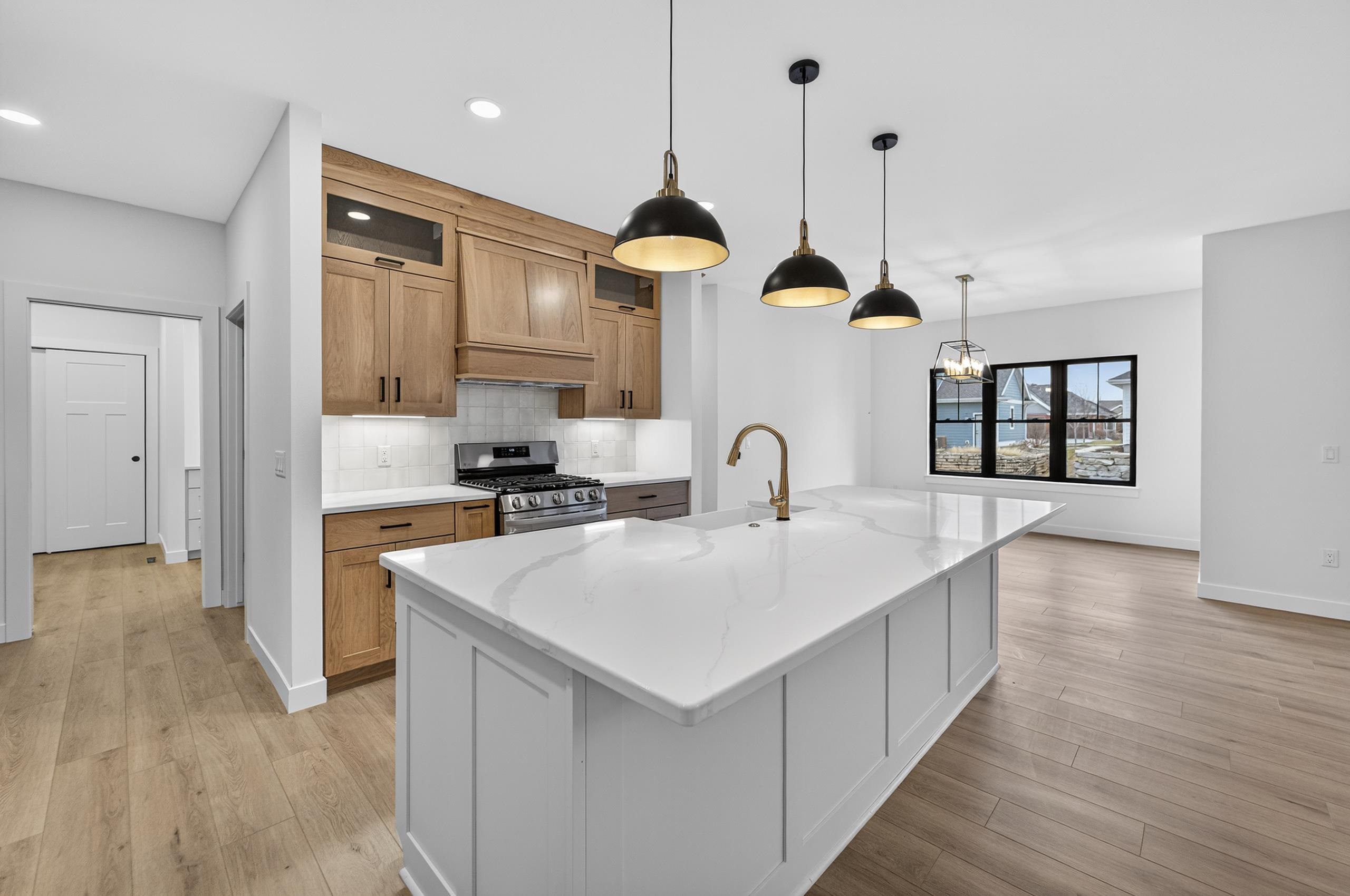 6249 Ronald Reagan Drive