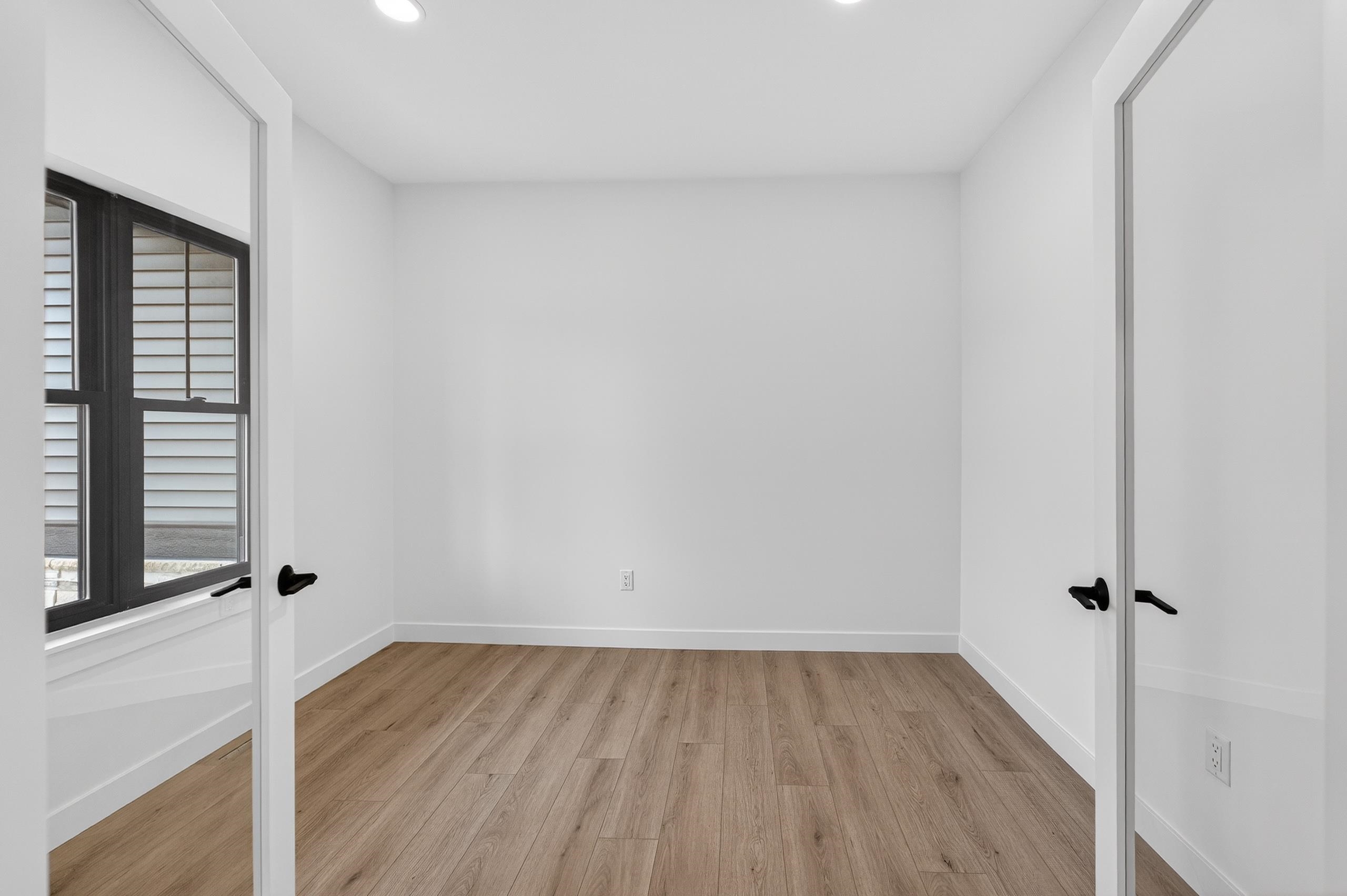 6249 Ronald Reagan Drive