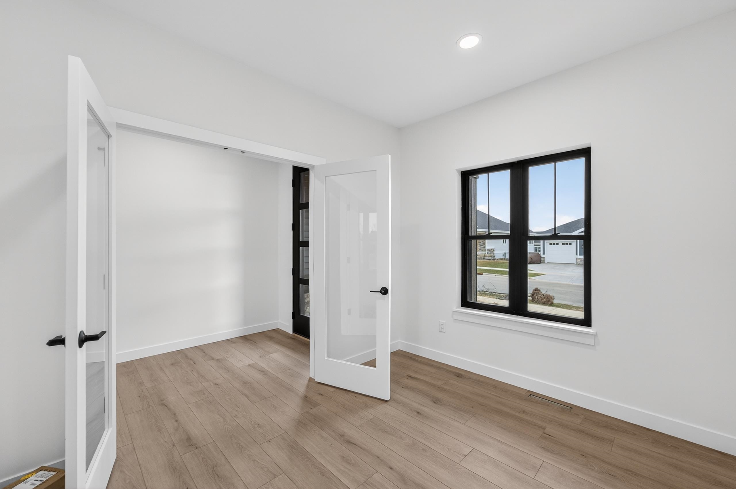 6249 Ronald Reagan Drive