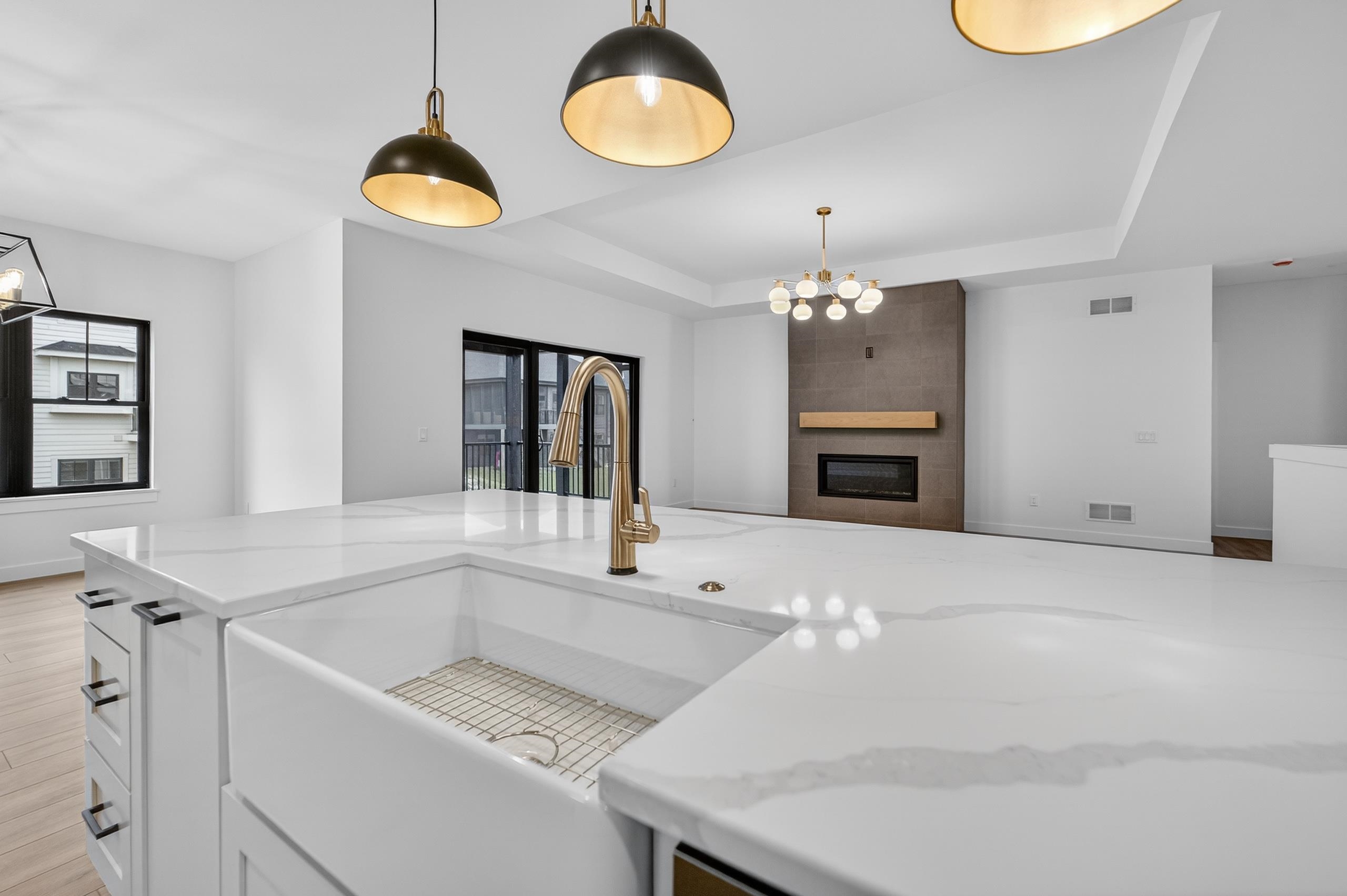 6249 Ronald Reagan Drive