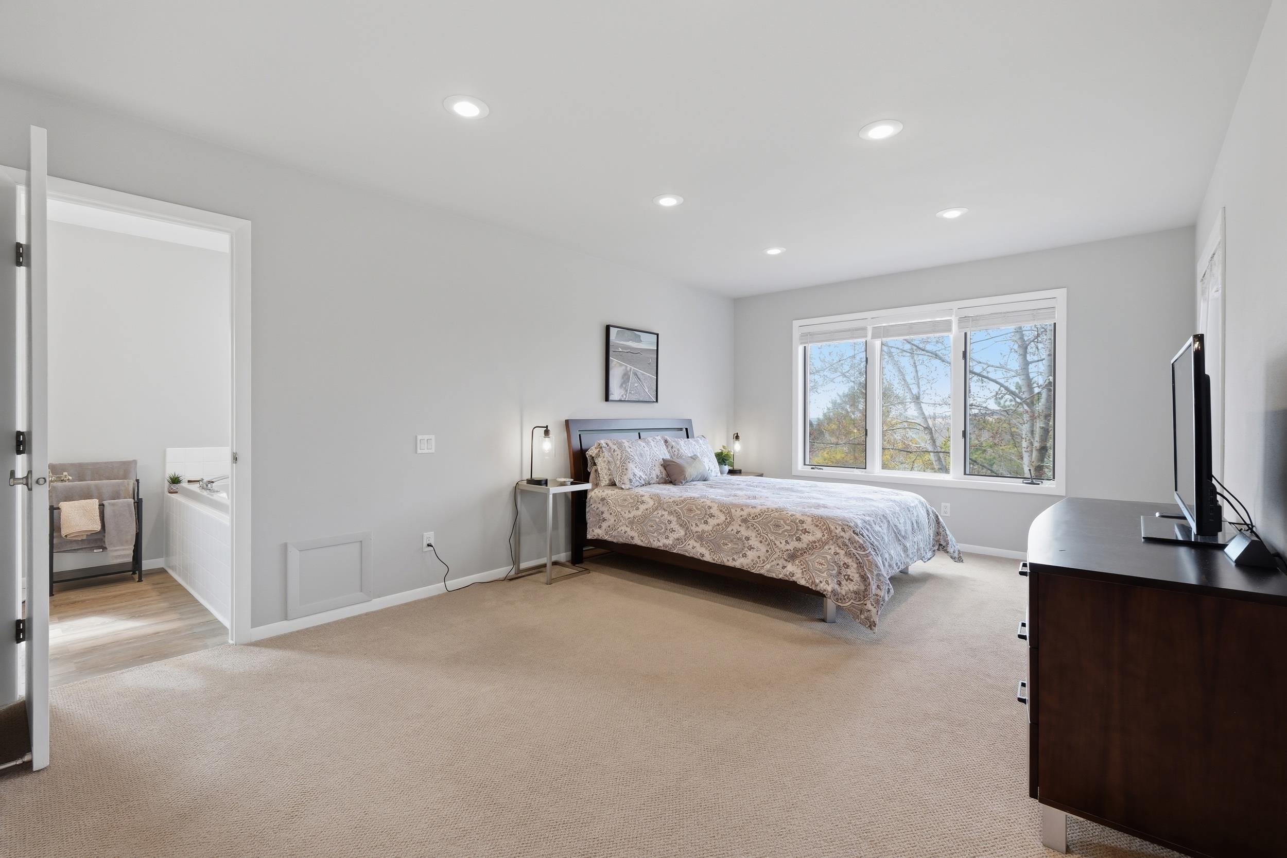 34 Maple View Court