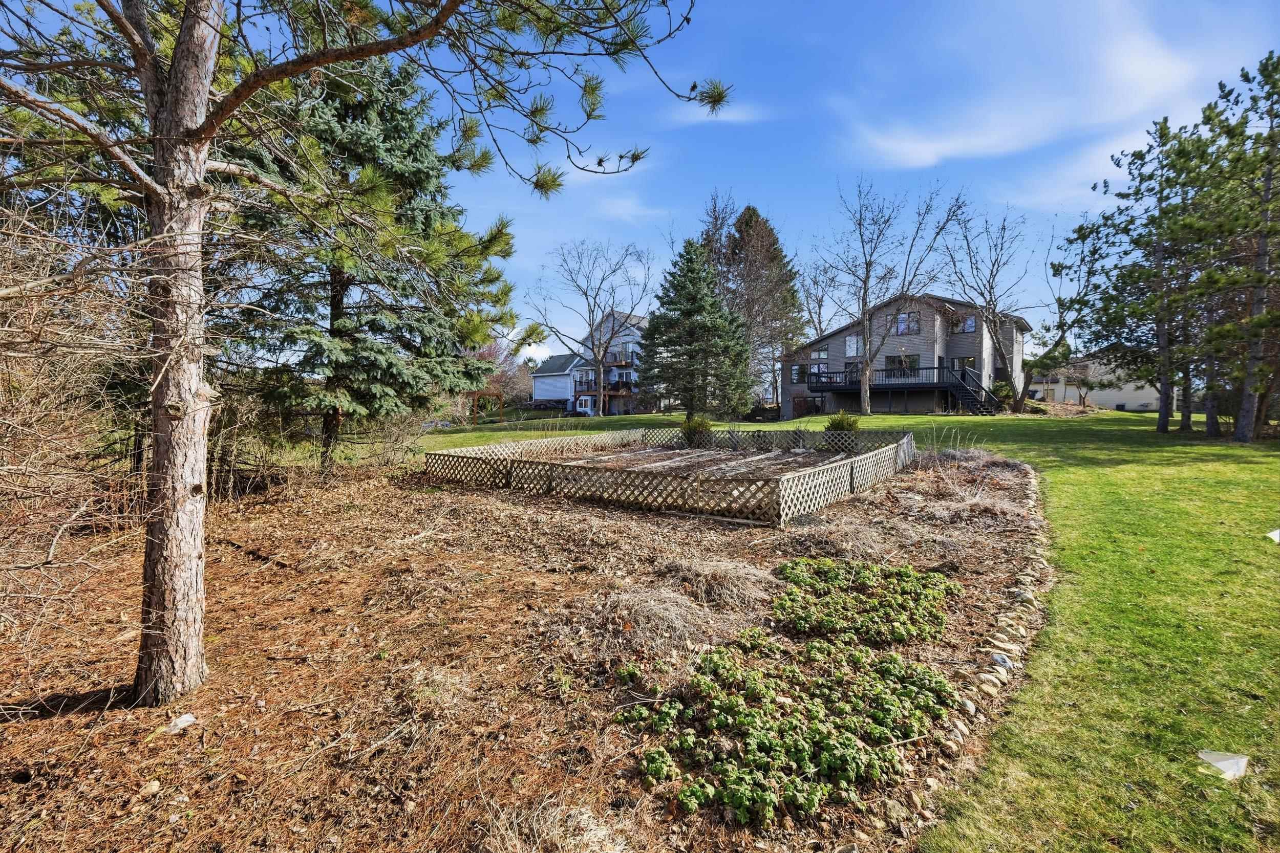 34 Maple View Court