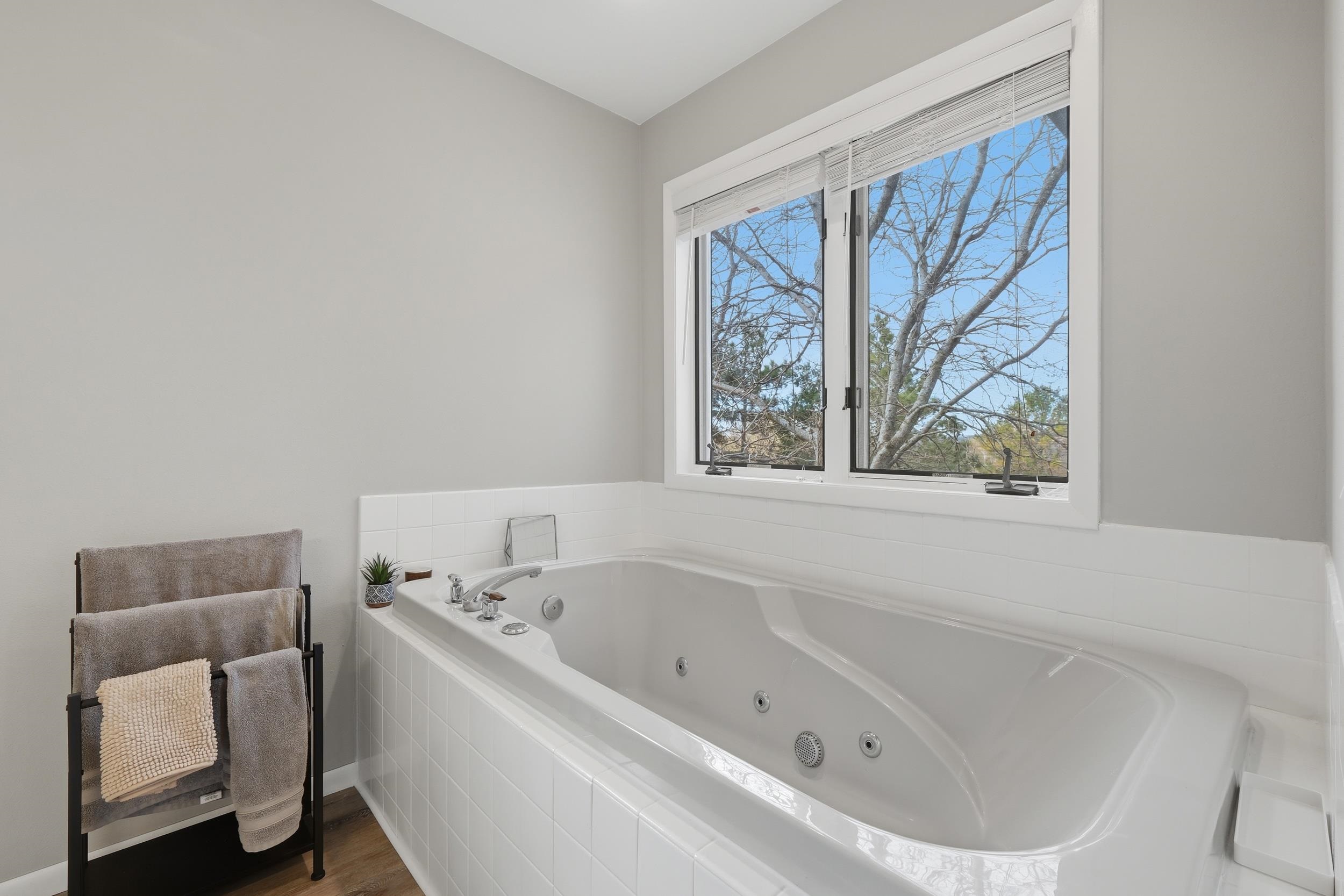34 Maple View Court