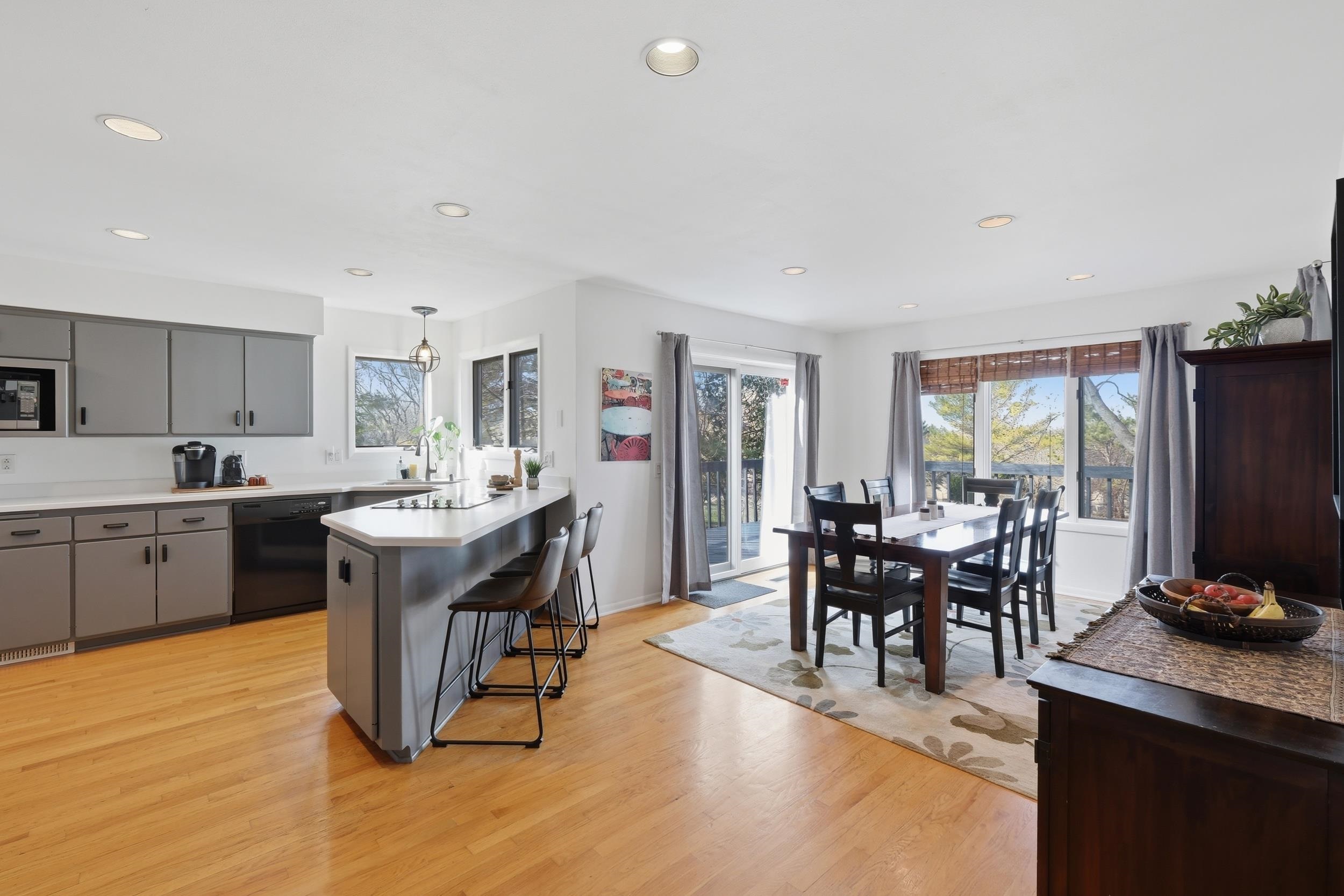 34 Maple View Court