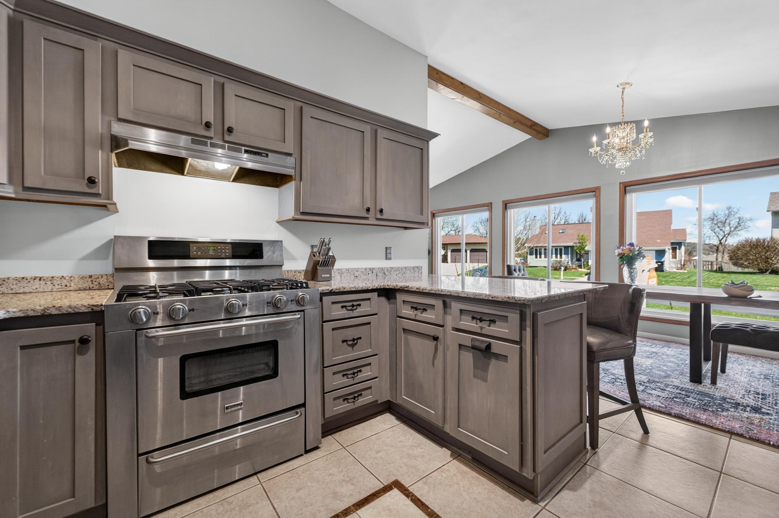 7115 Spring Hill Drive