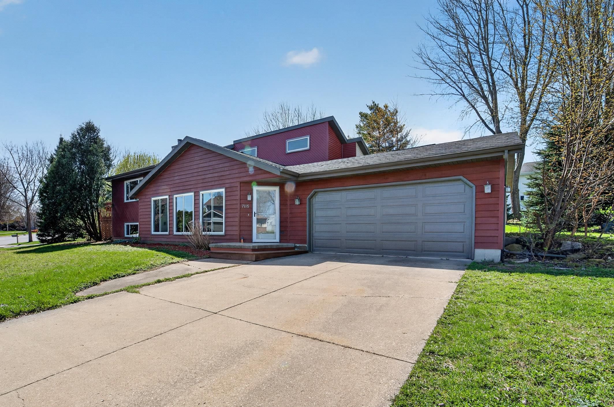 7115 Spring Hill Drive