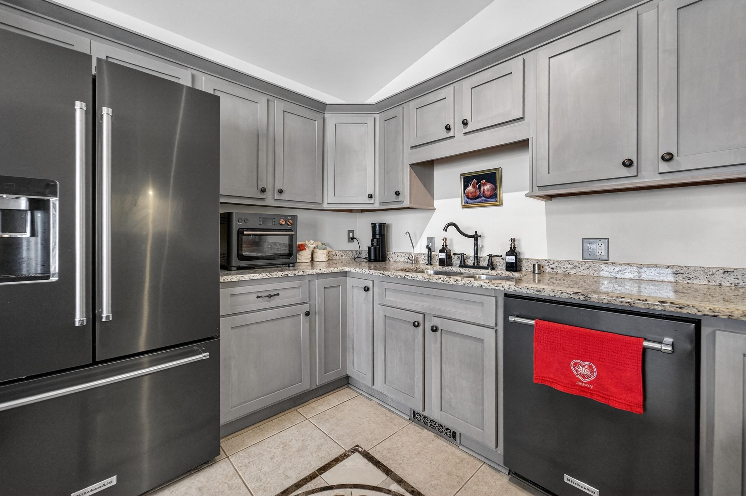 7115 Spring Hill Drive