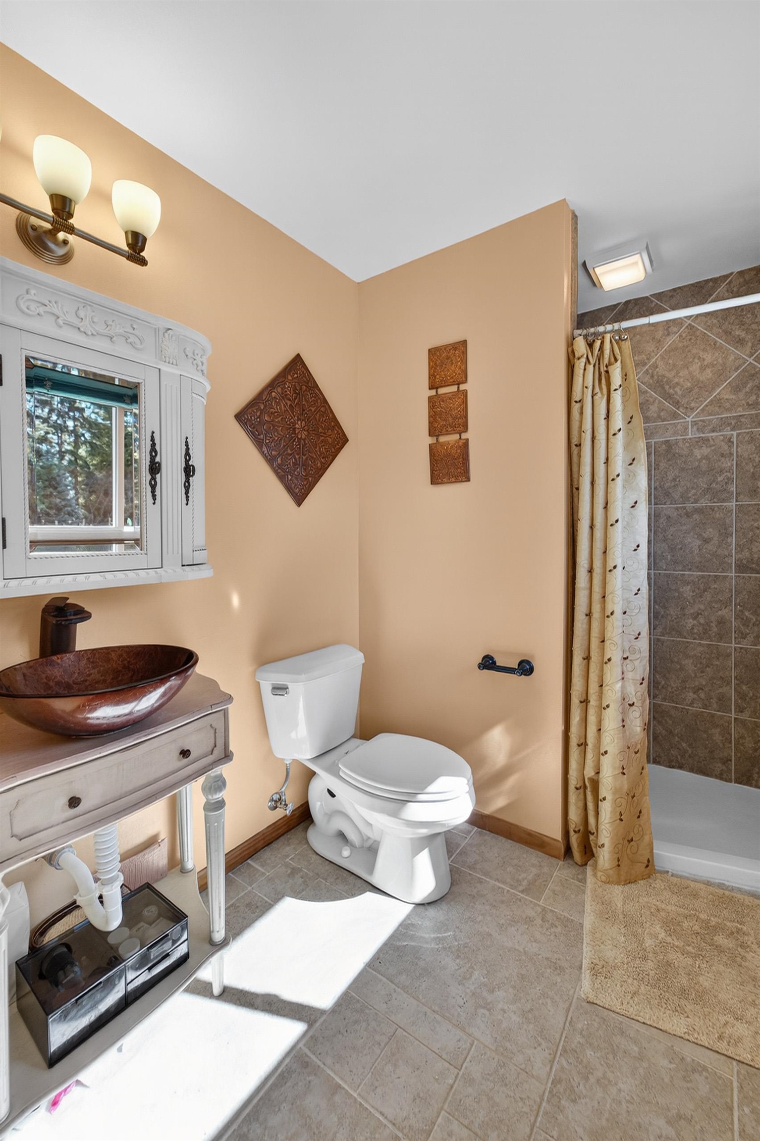 7115 Spring Hill Drive