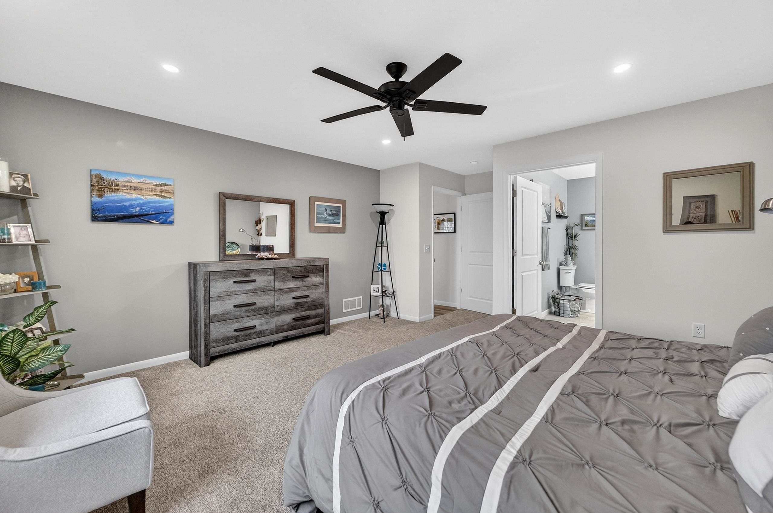 804 Roosevelt Street