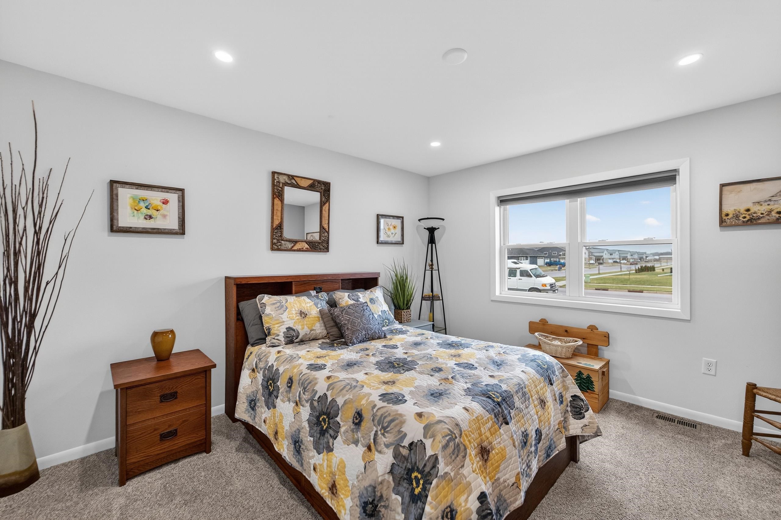 804 Roosevelt Street