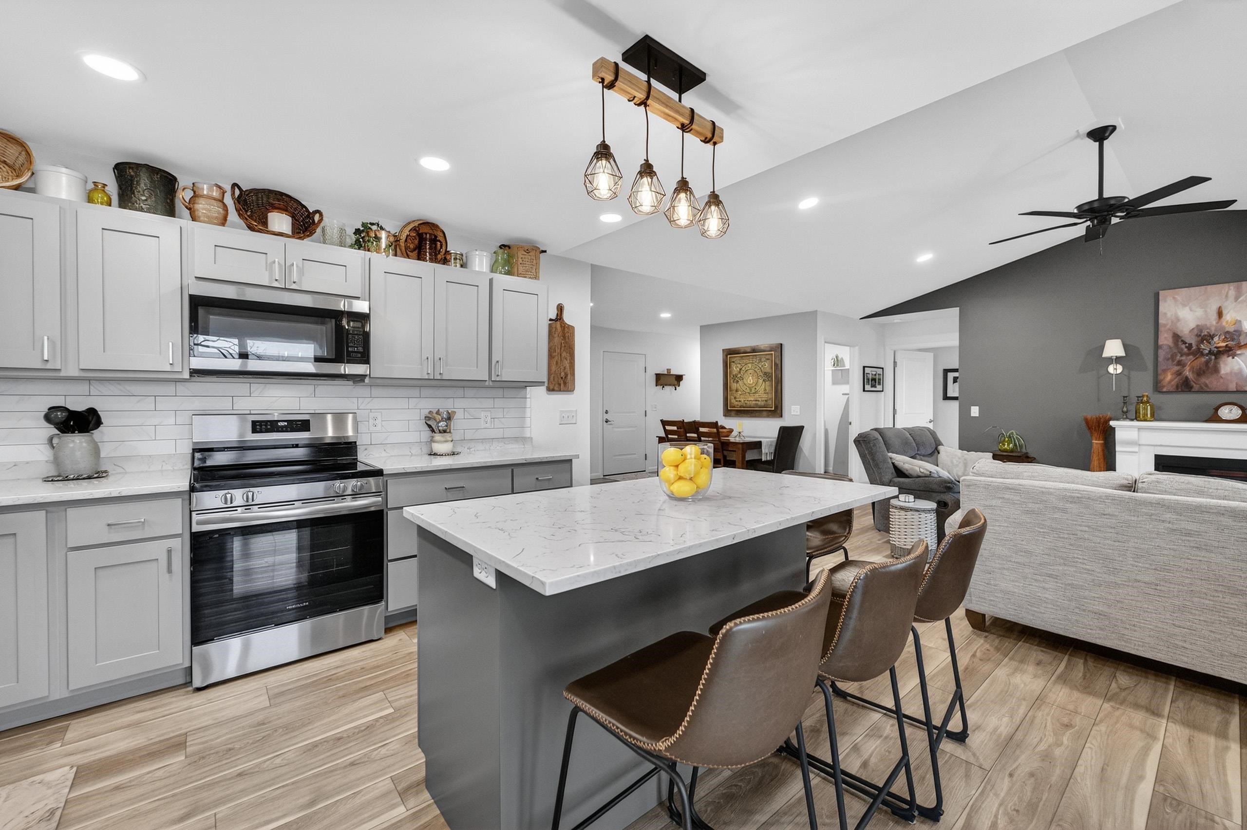 804 Roosevelt Street