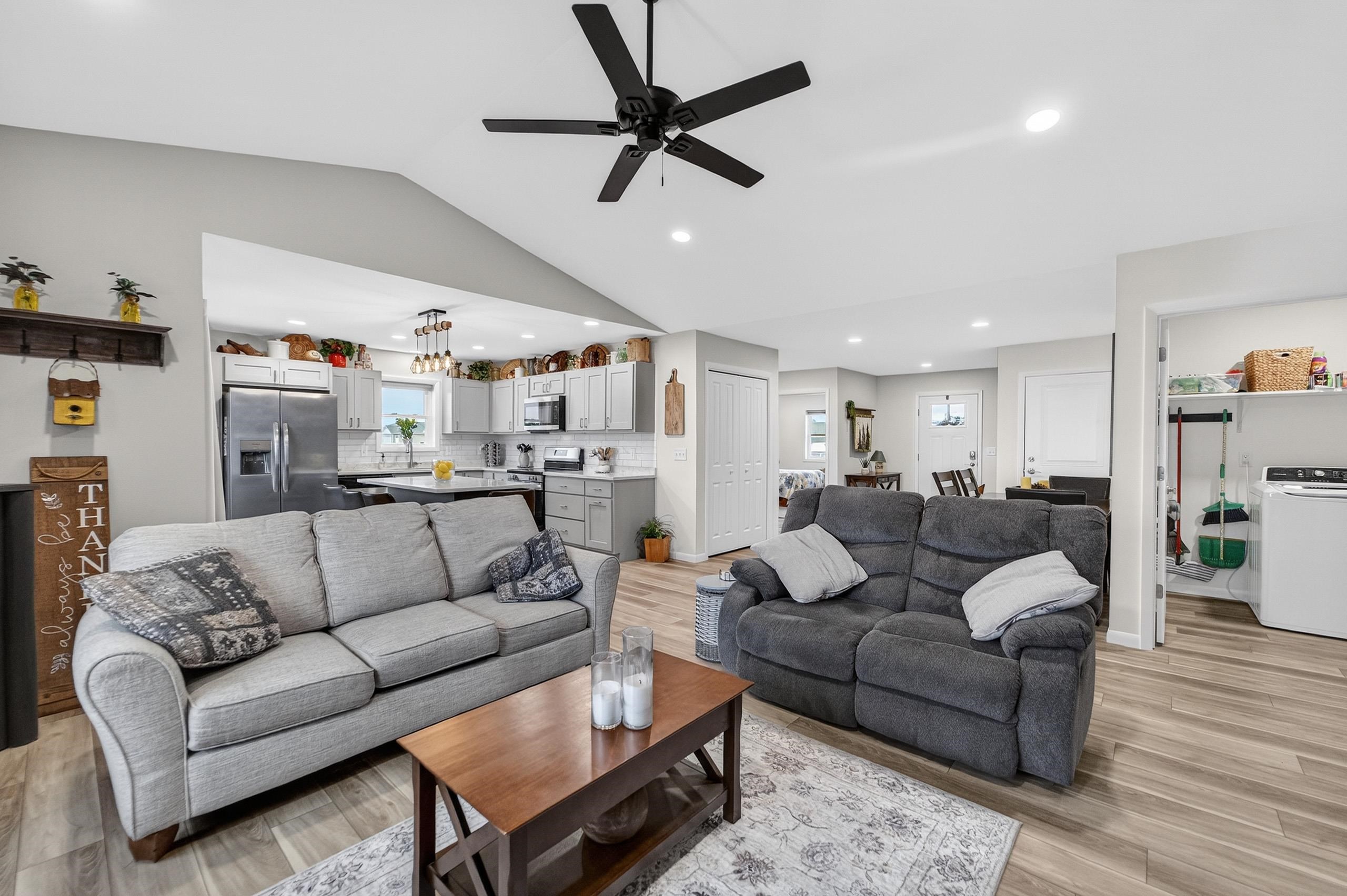 804 Roosevelt Street