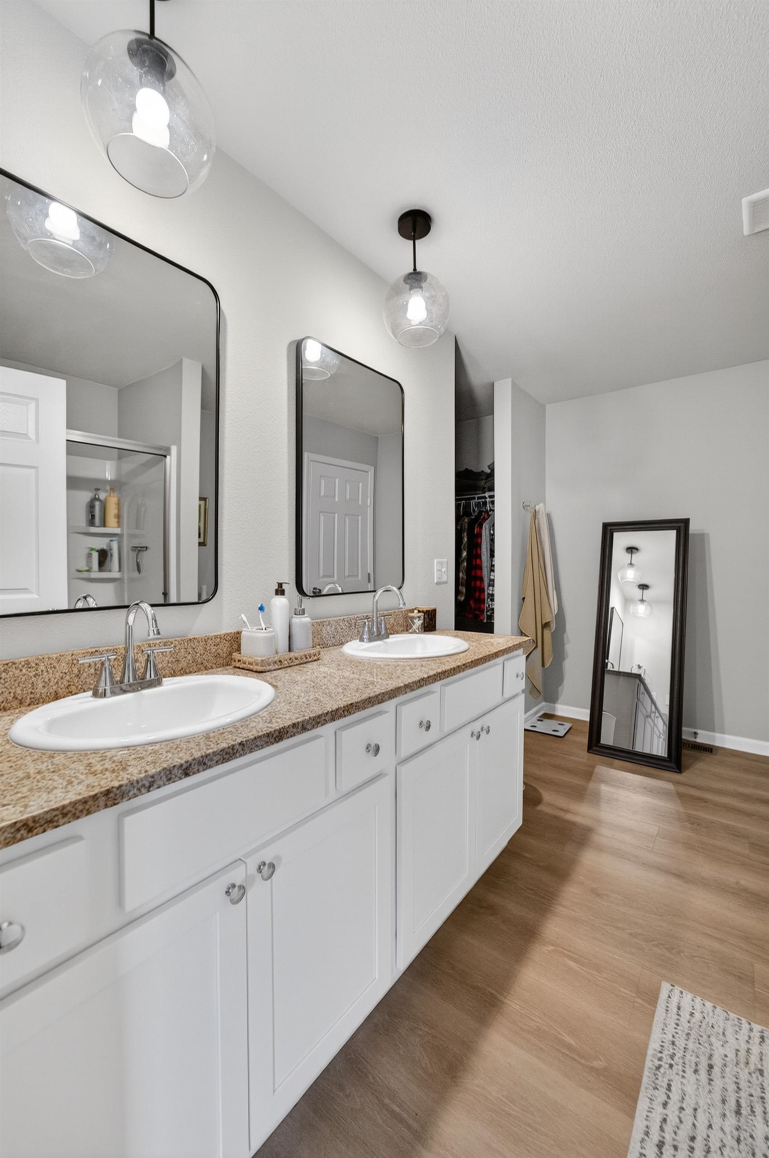 381 Bell View Avenue