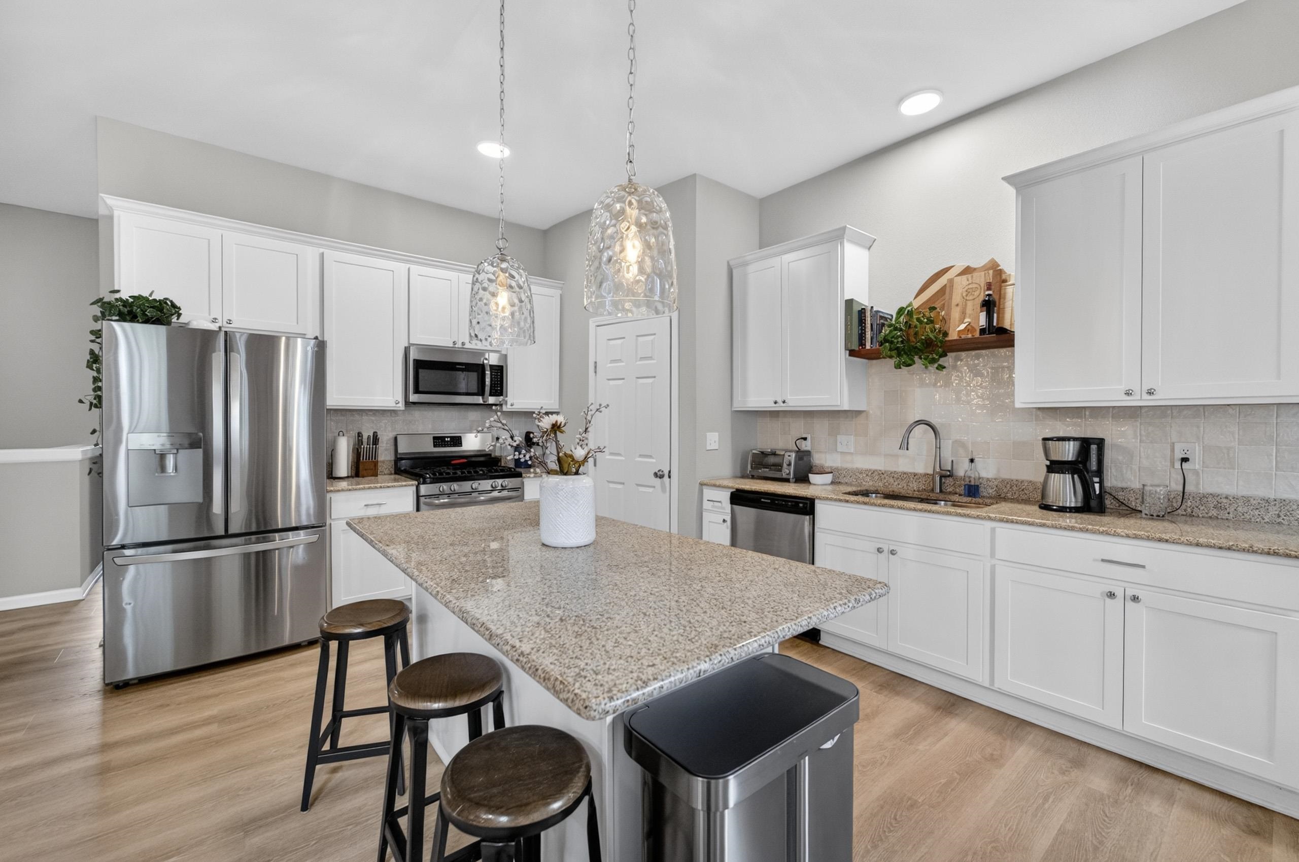 381 Bell View Avenue