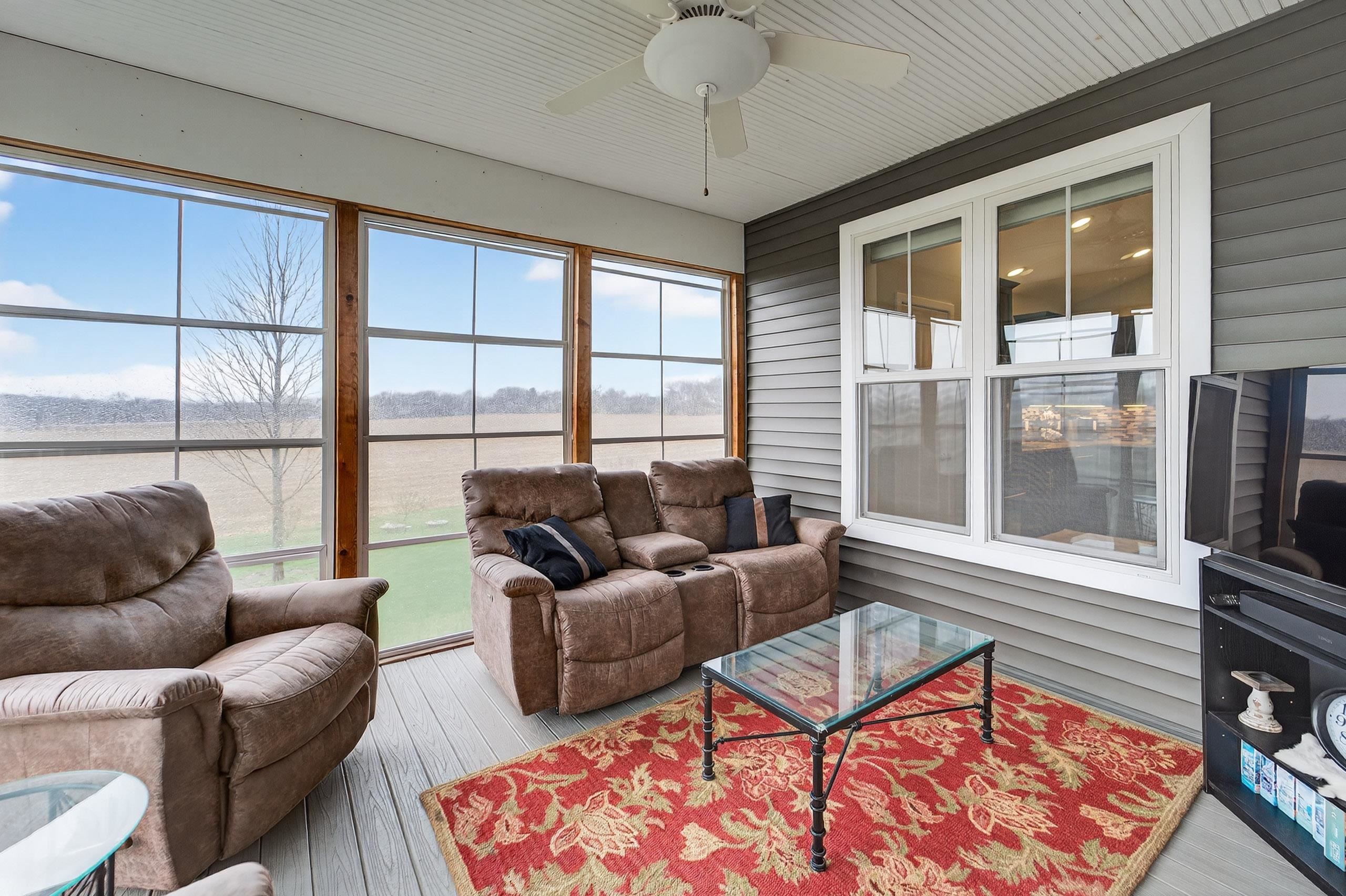 1823 S Brooklyn Drive