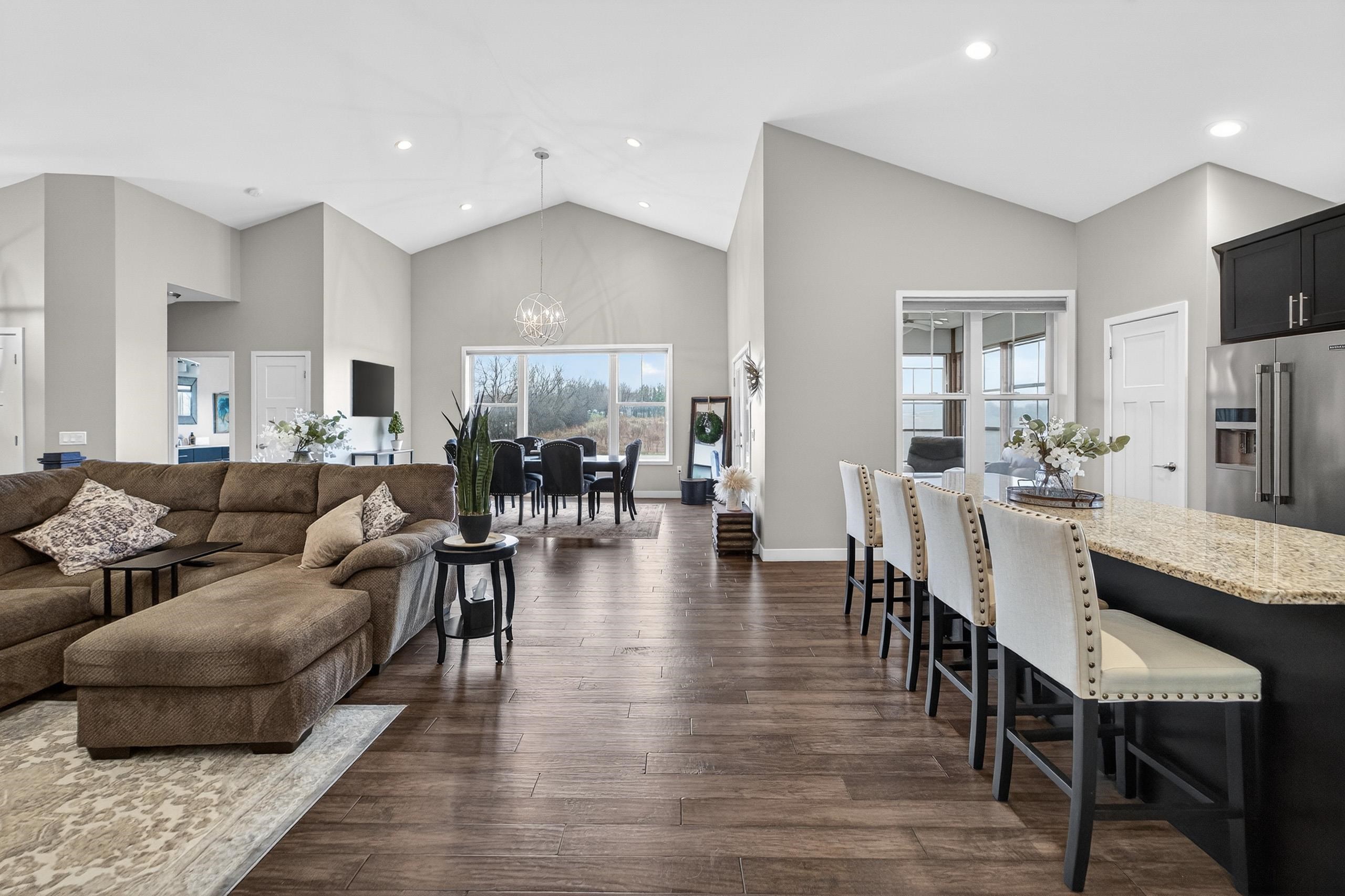 1823 S Brooklyn Drive