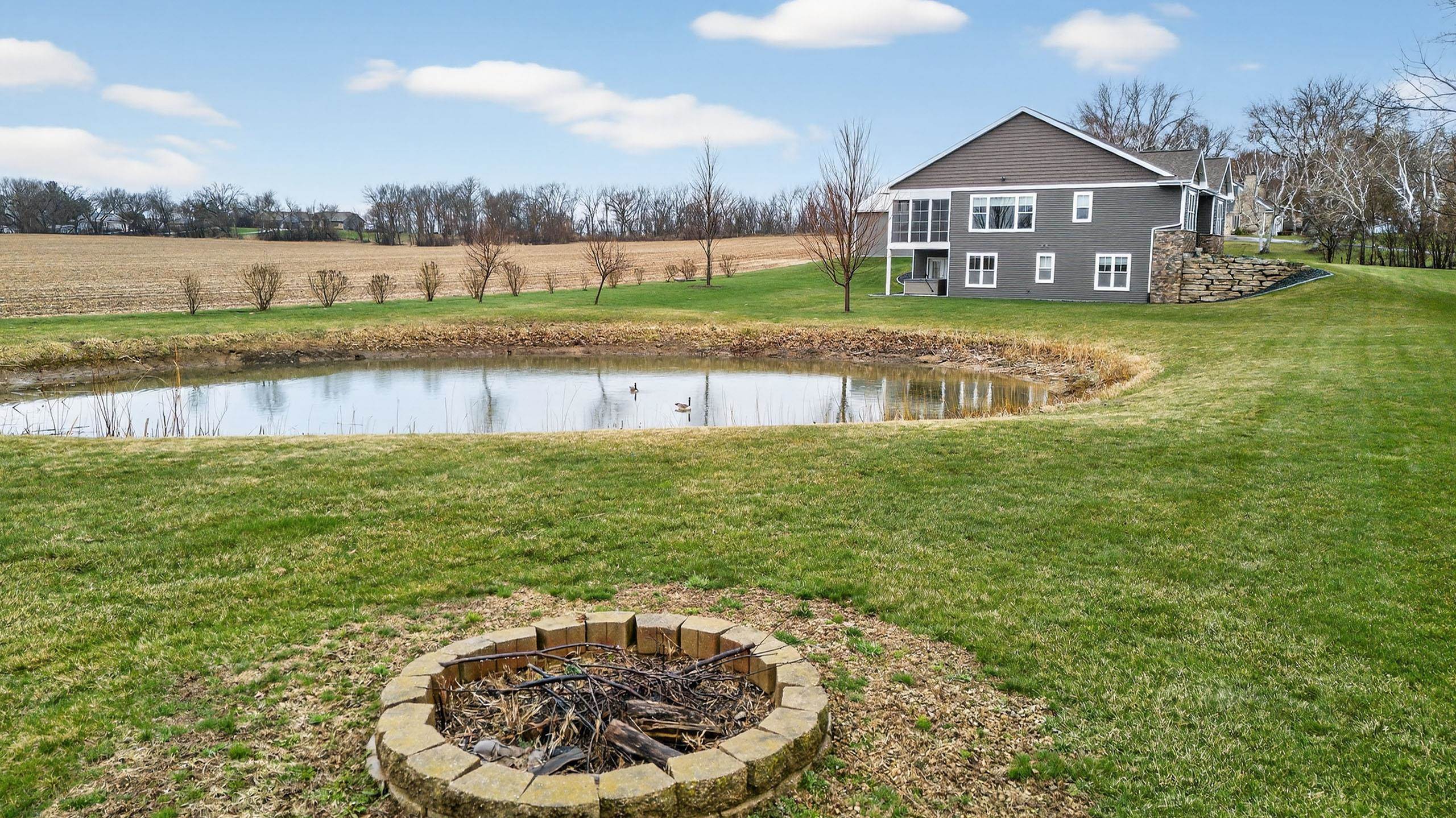 1823 S Brooklyn Drive