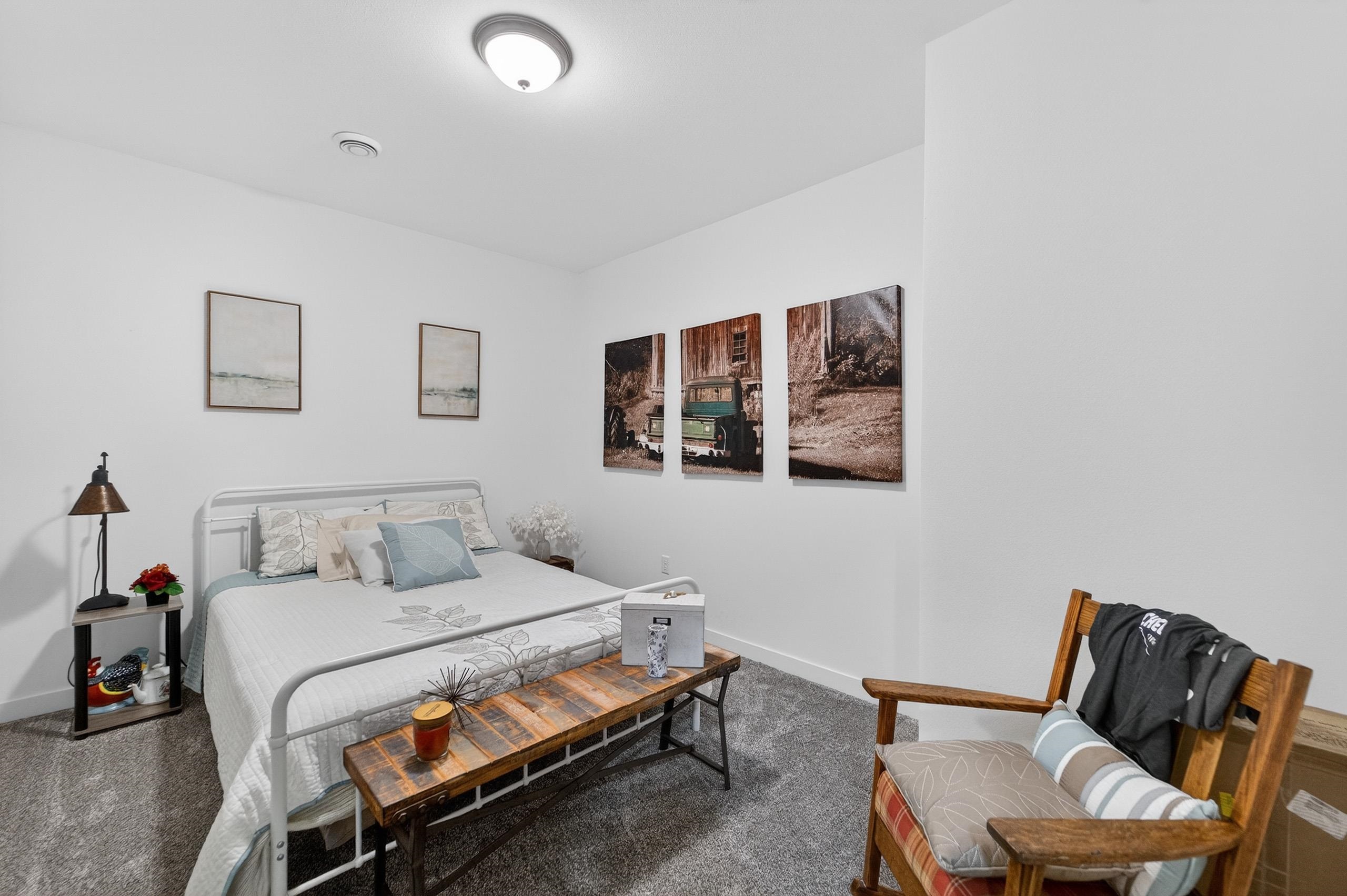 1823 S Brooklyn Drive