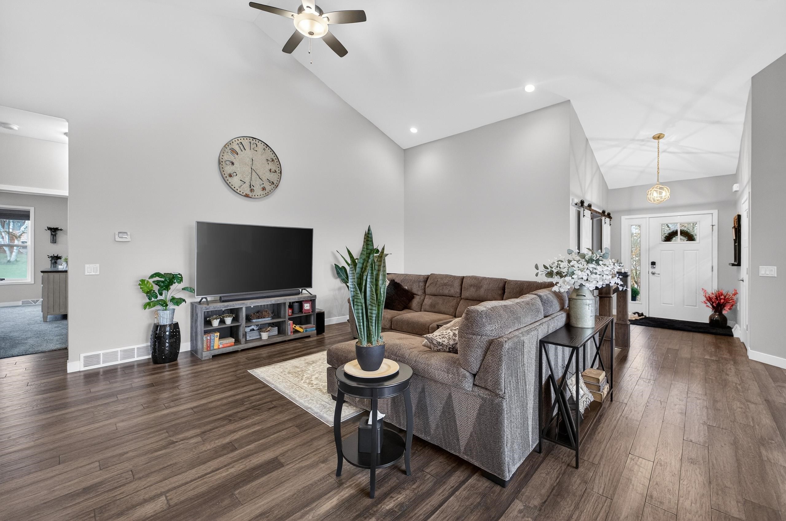 1823 S Brooklyn Drive