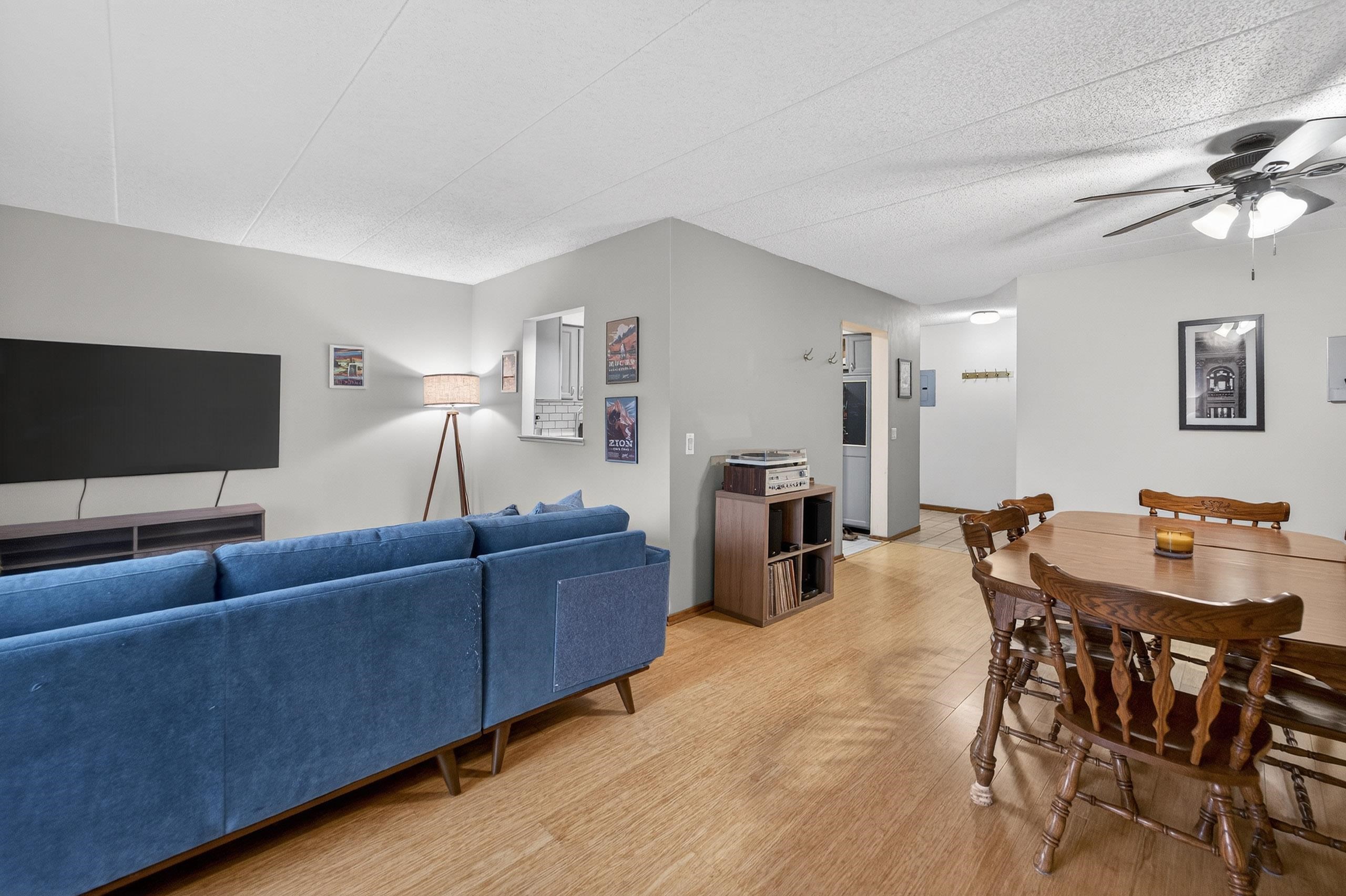 14 Maple Wood Lane 18