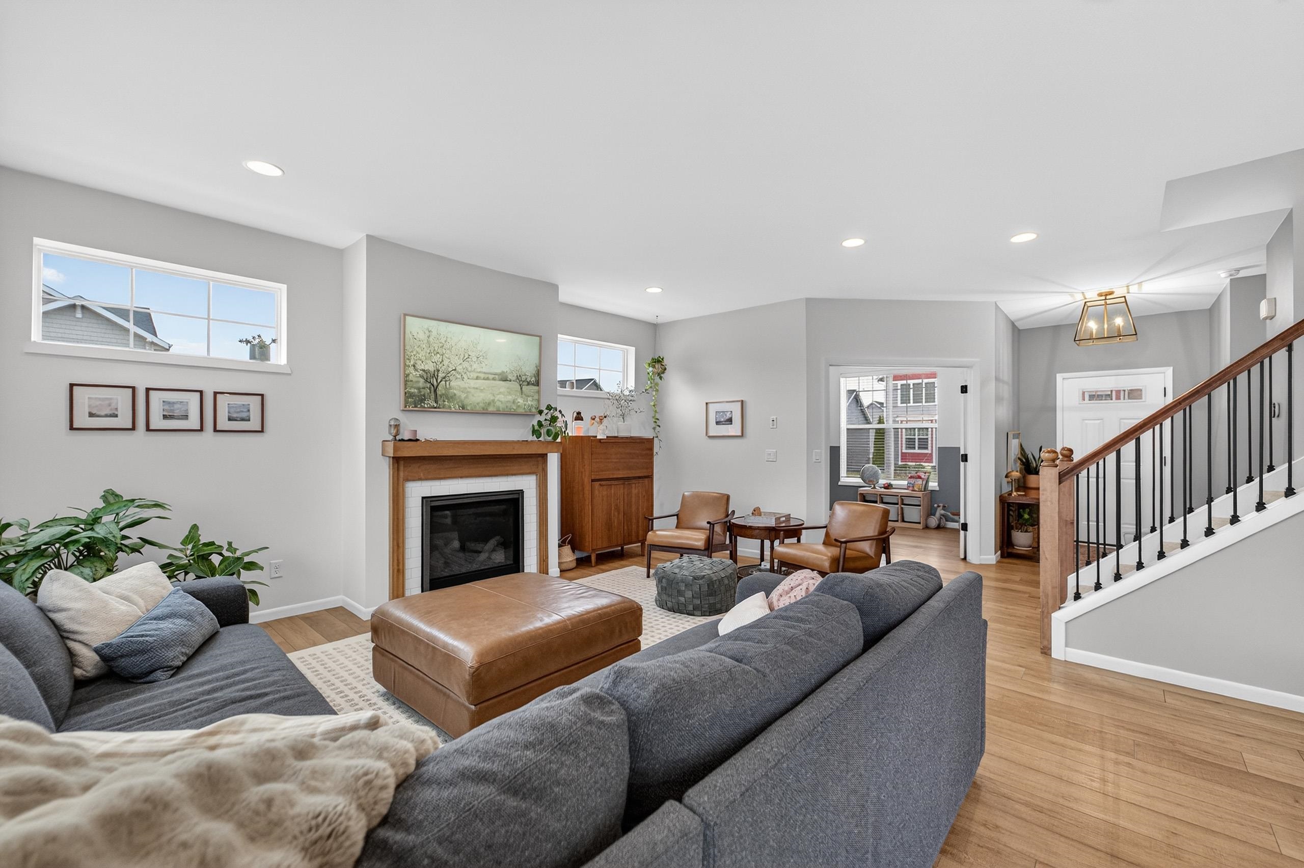 10324 Ivory Dove Trail