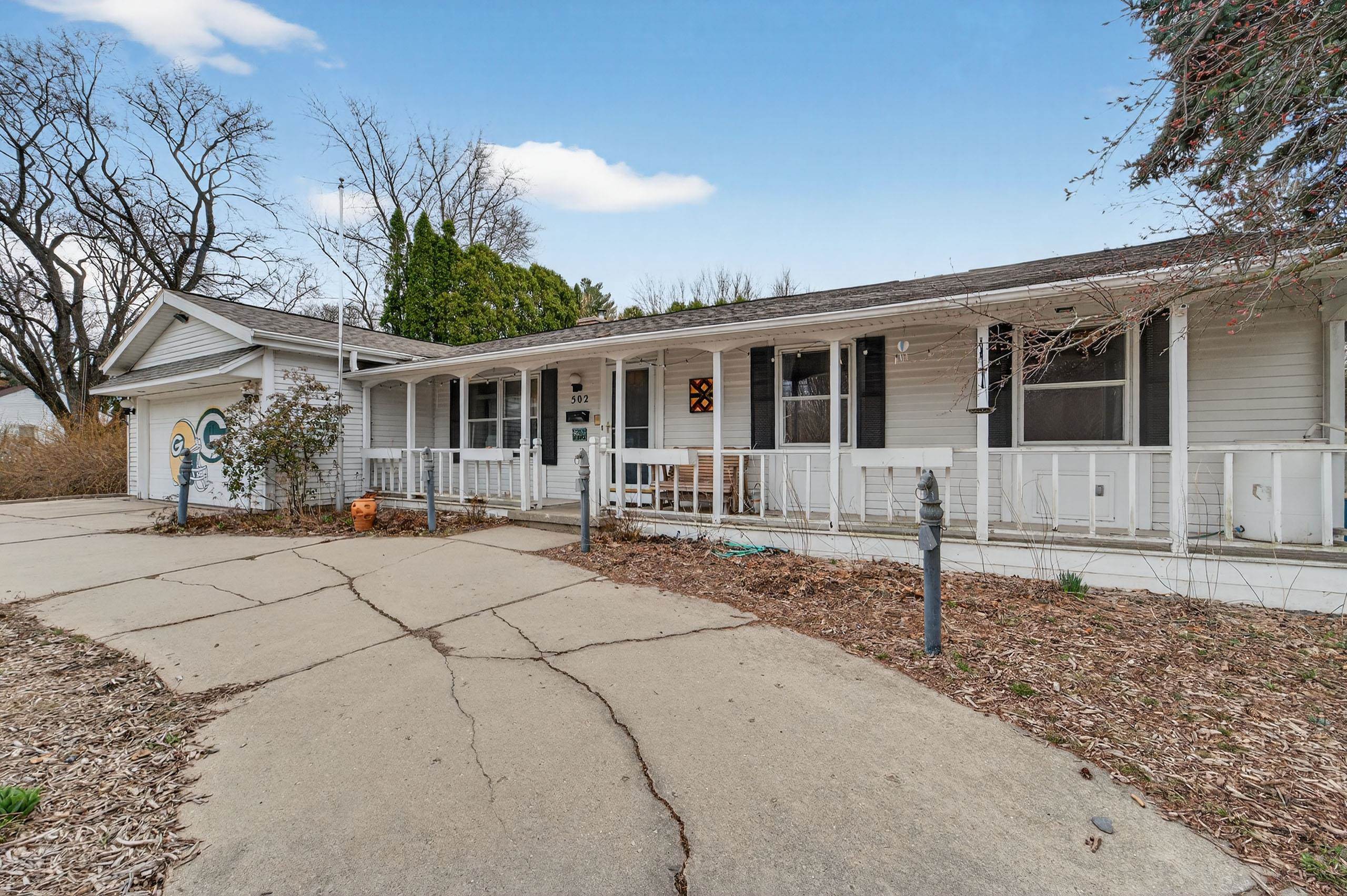 502 Nichols Road
