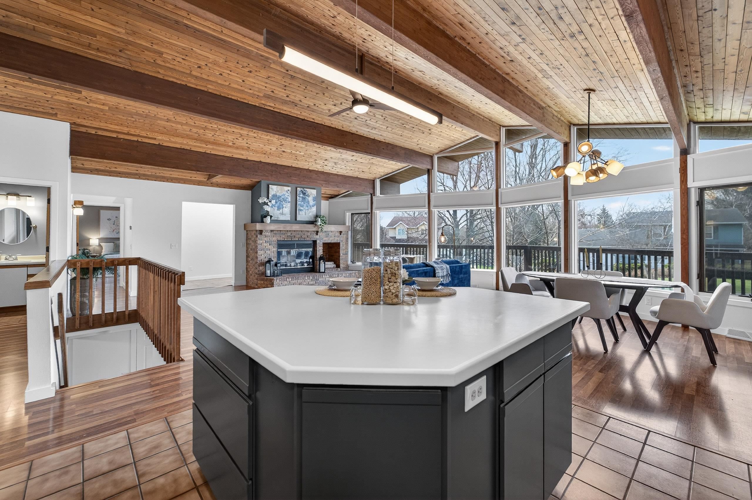 700 Reid Drive