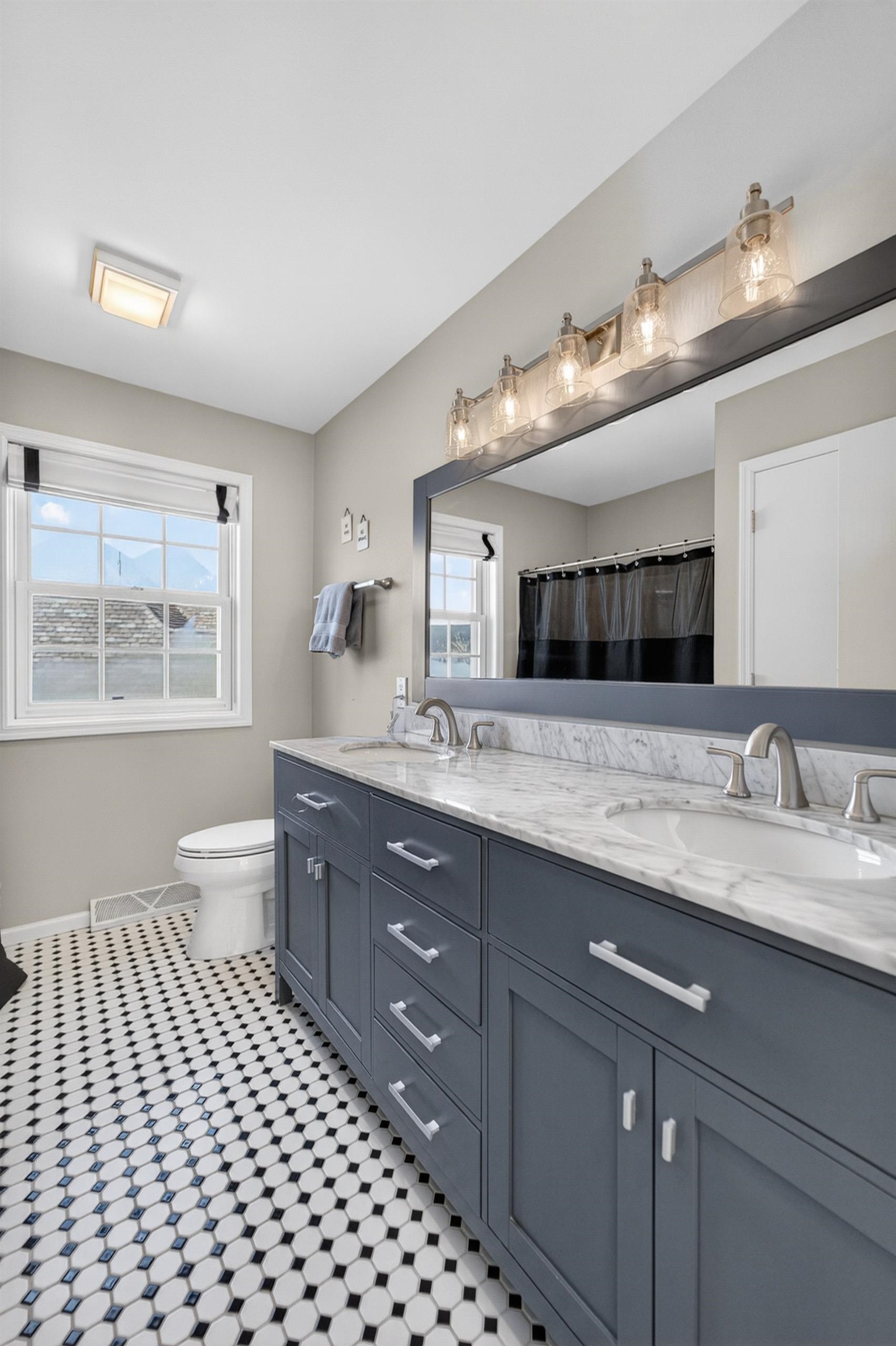 5885 Persimmon Drive