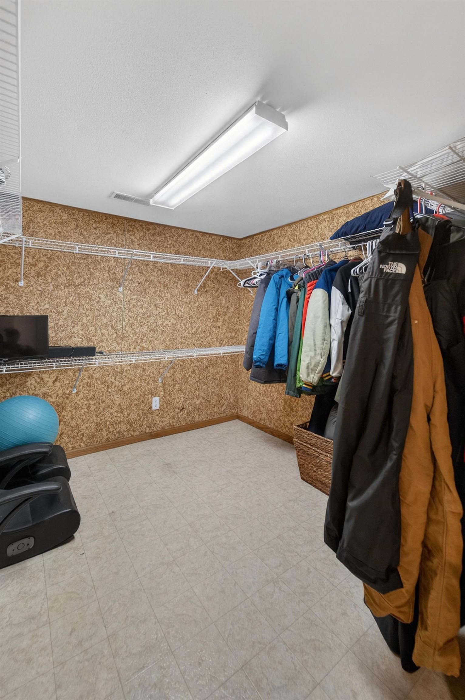 5885 Persimmon Drive