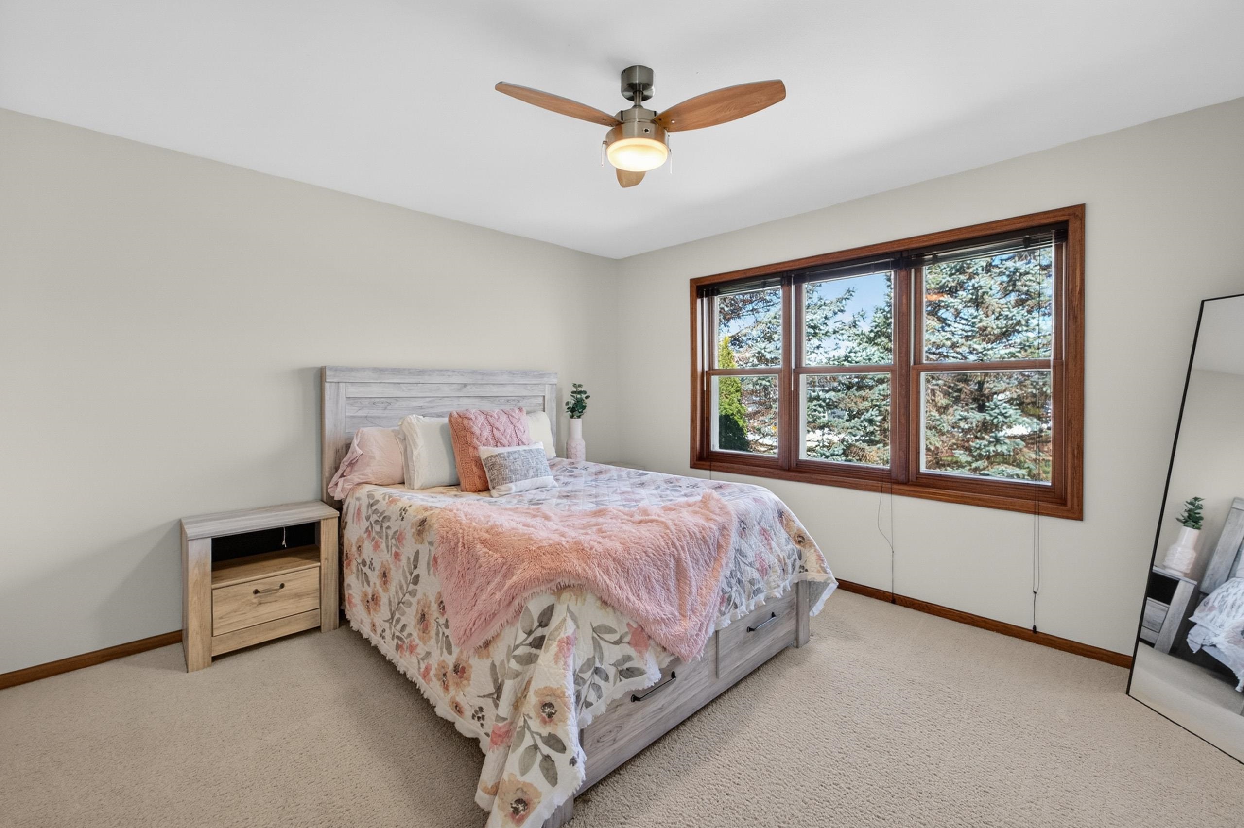 5885 Persimmon Drive