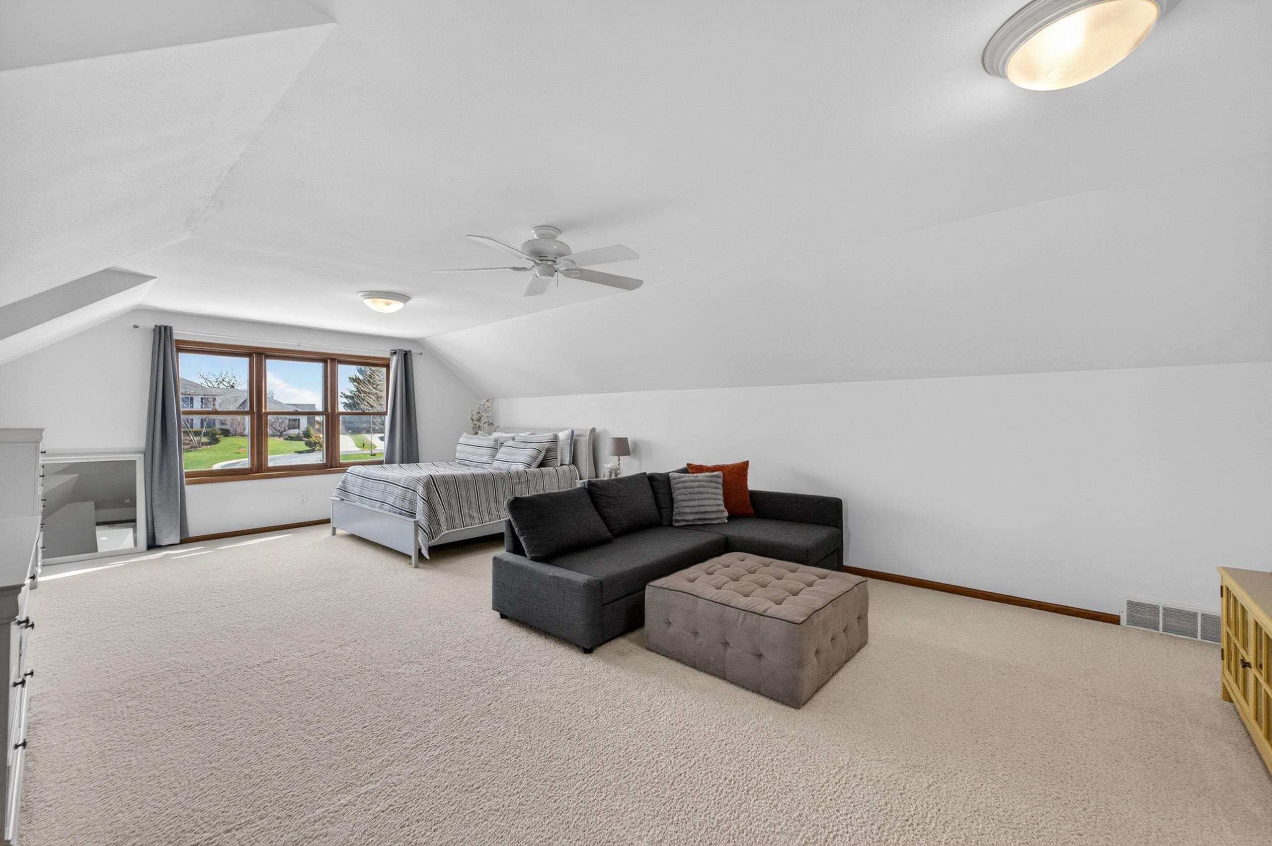 5885 Persimmon Drive