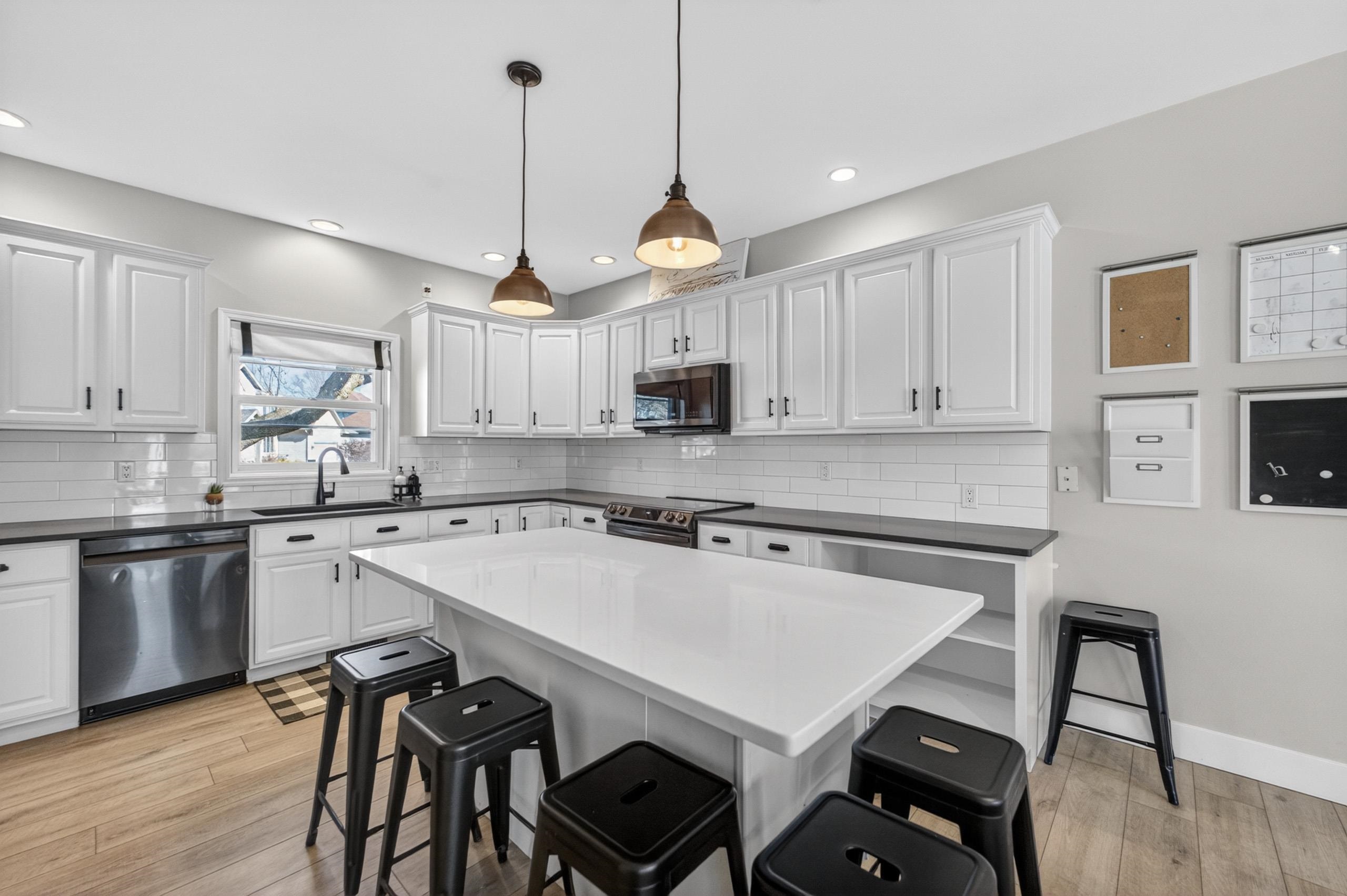 5885 Persimmon Drive