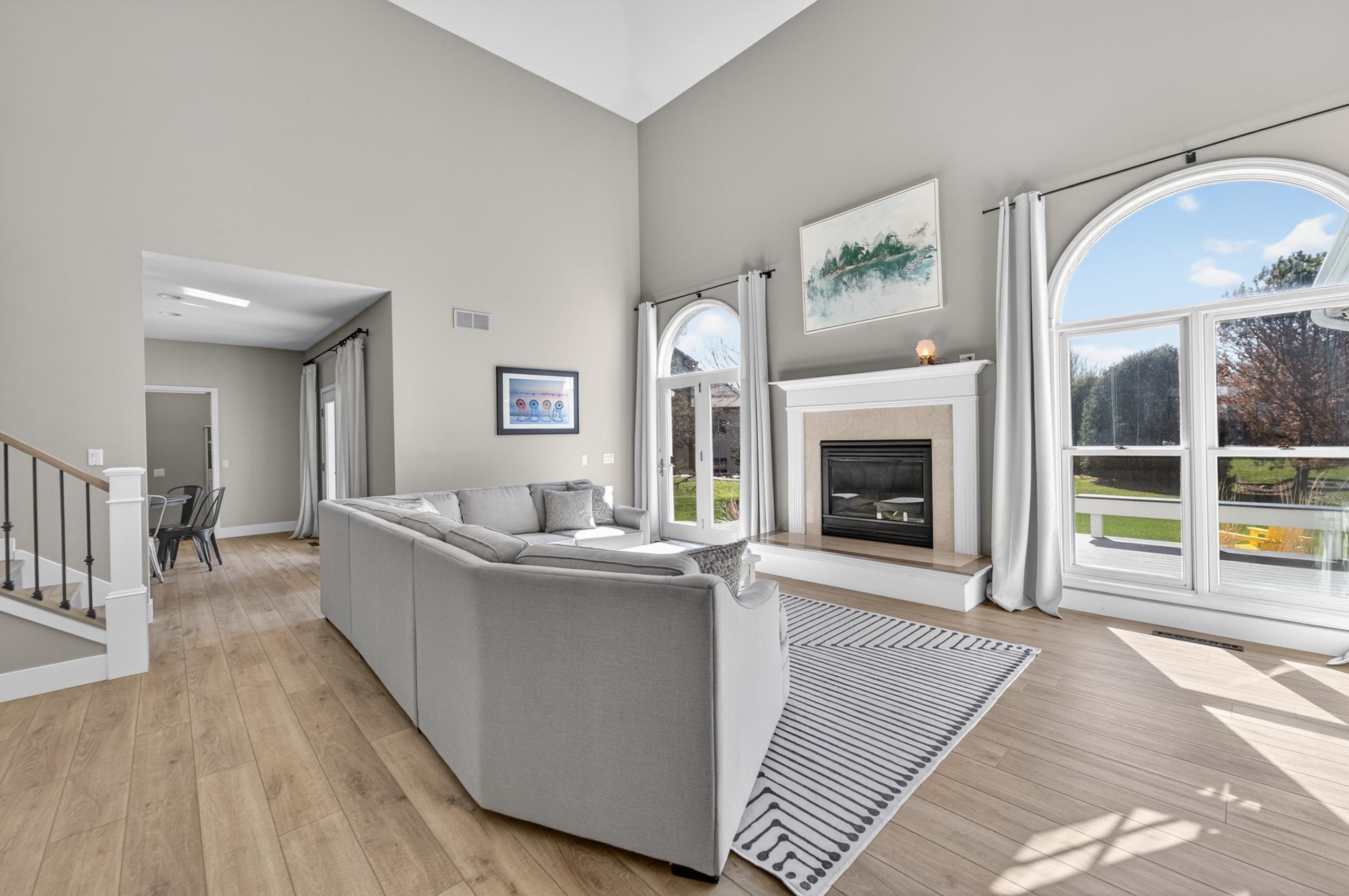 5885 Persimmon Drive