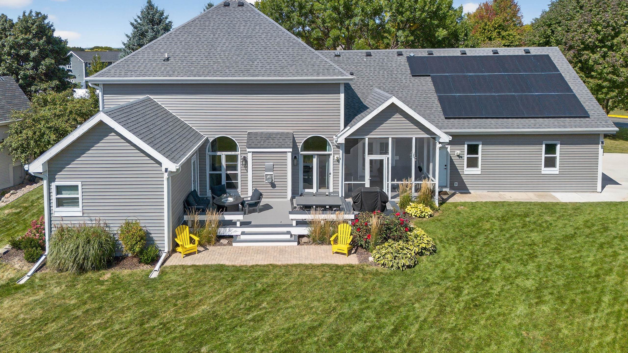 5885 Persimmon Drive